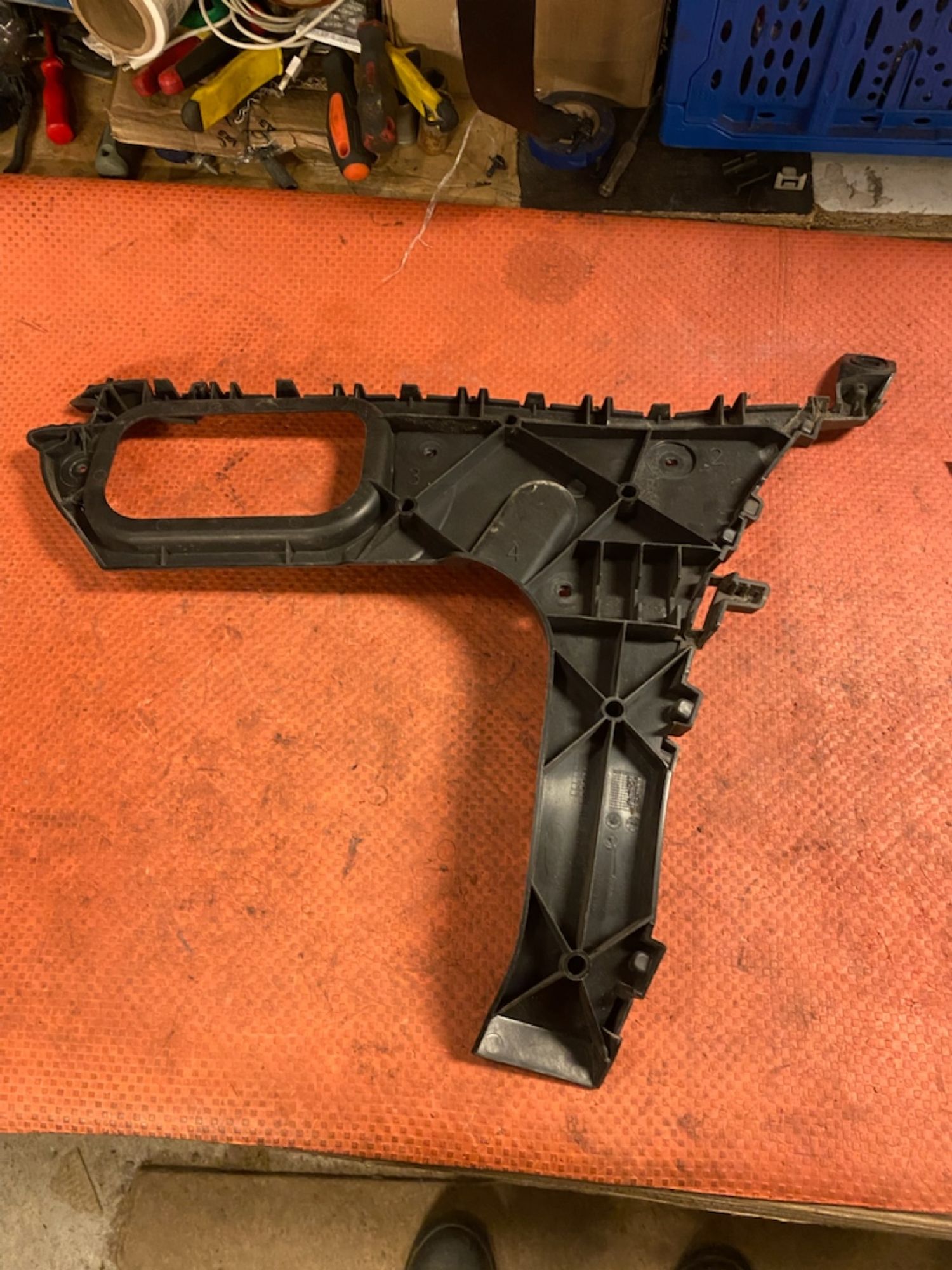 https://gcs.partsauto.market/rn-stockpro.appspot.com/thmbs/userImages/4bc412e58a1c6cab6d9447373f981aa7/part/8fb55e19-5a68-4ceb-afb4-7702c35d36ad_1745498261395.jpg