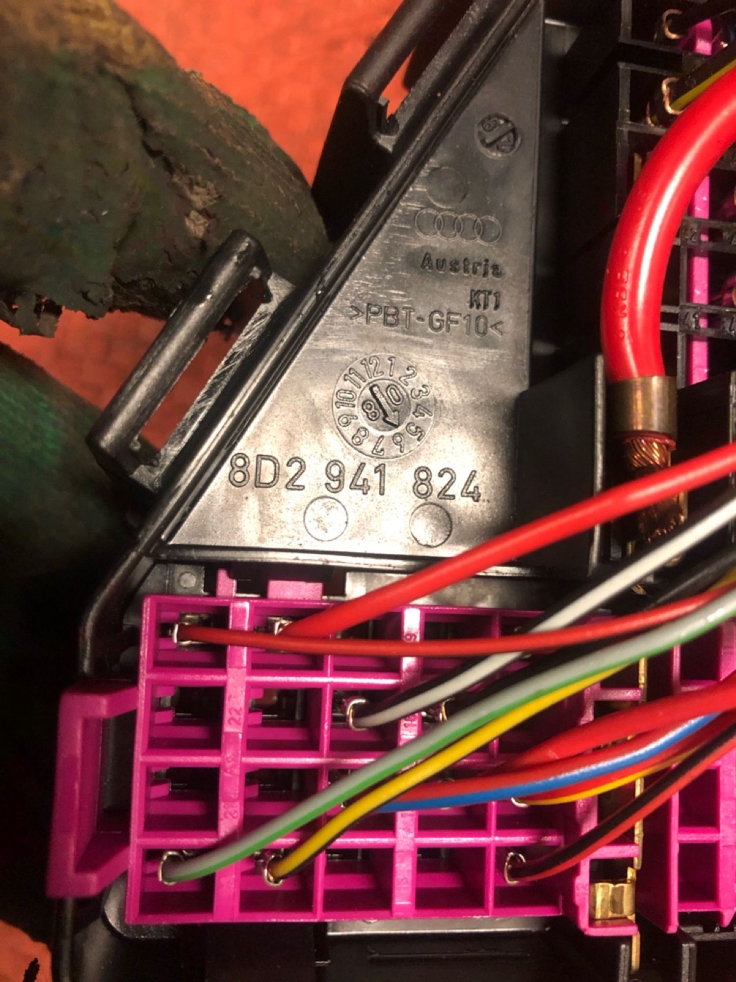 https://gcs.partsauto.market/rn-stockpro.appspot.com/thmbs/userImages/4bc412e58a1c6cab6d9447373f981aa7/part/9bc5c16a-4a0d-4daf-8b61-ae54c9fa19d5_1740681864521.jpg