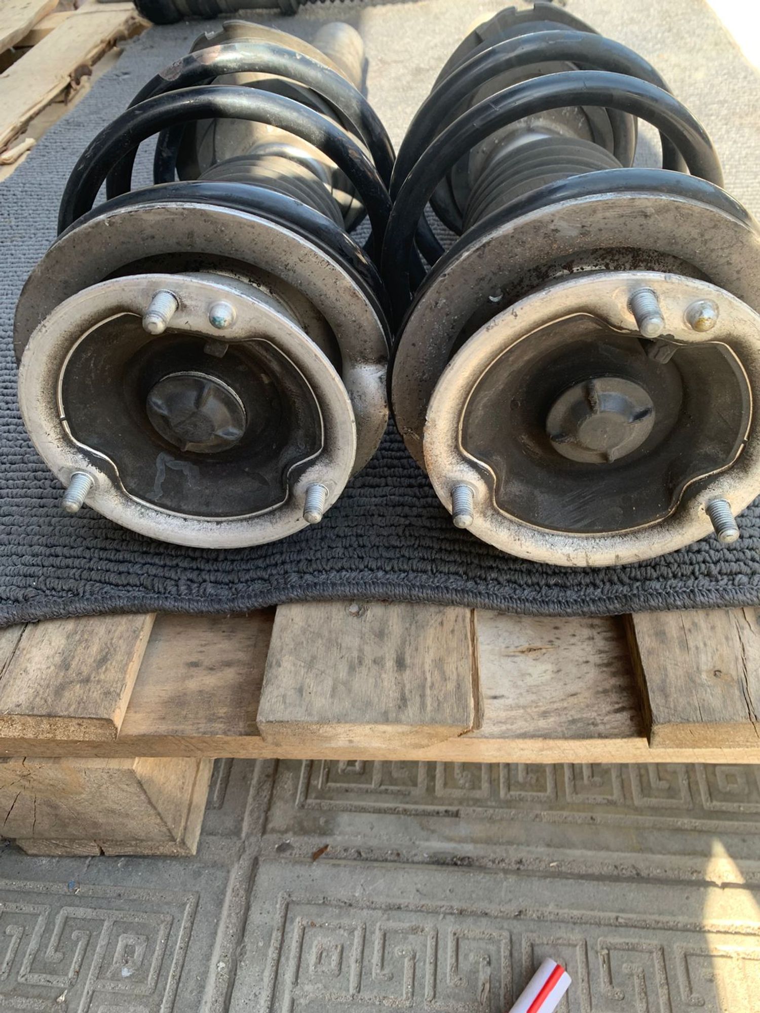 https://gcs.partsauto.market/rn-stockpro.appspot.com/thmbs/userImages/4bc412e58a1c6cab6d9447373f981aa7/part/a4ed46ca-df51-4a87-8a0b-512c33720079_1748426656427.jpg