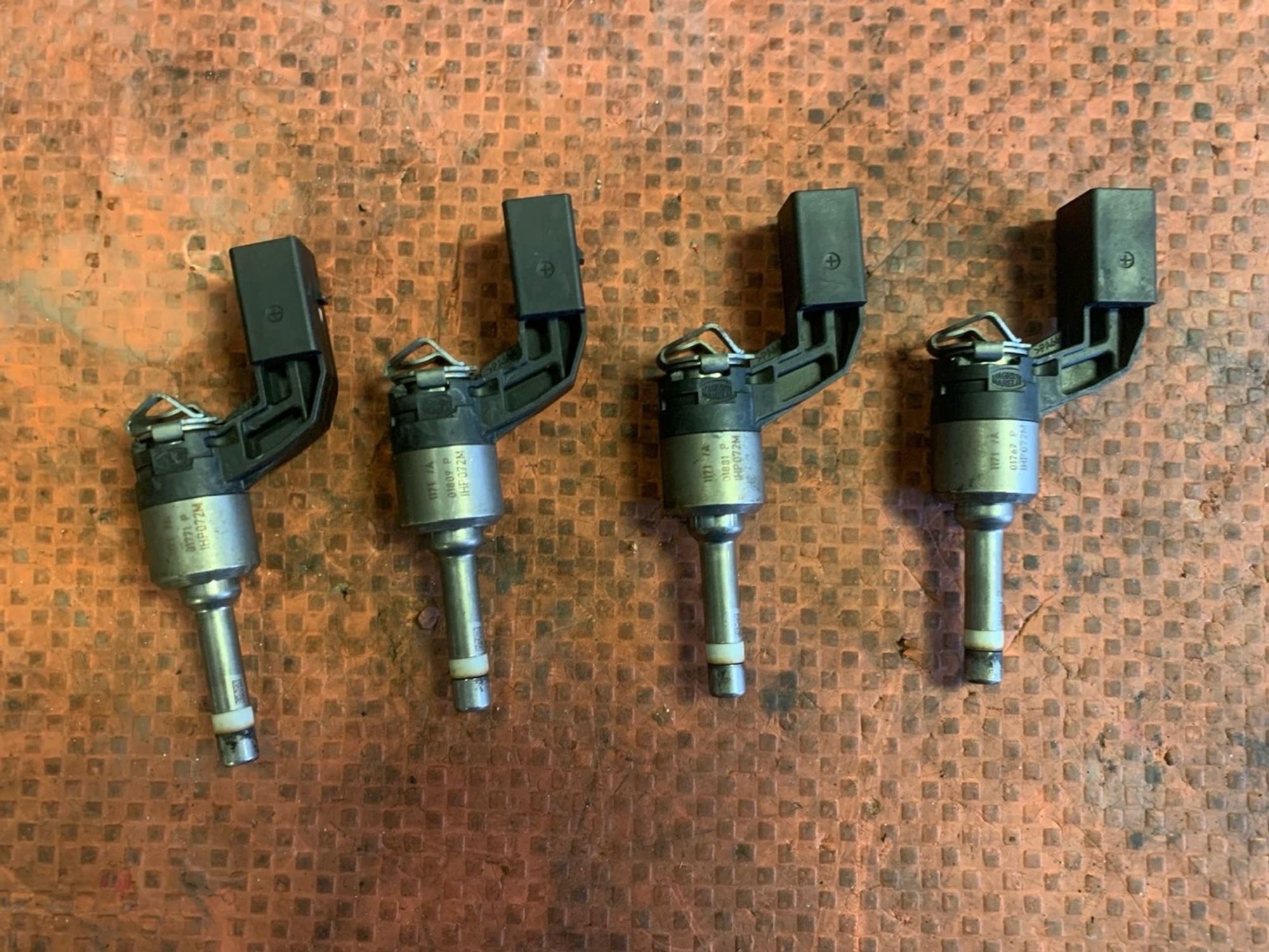 https://gcs.partsauto.market/rn-stockpro.appspot.com/thmbs/userImages/4bc412e58a1c6cab6d9447373f981aa7/part/a6da7b7a-dcb0-4509-a8ca-6a1b705b3746_1747730540898.jpg