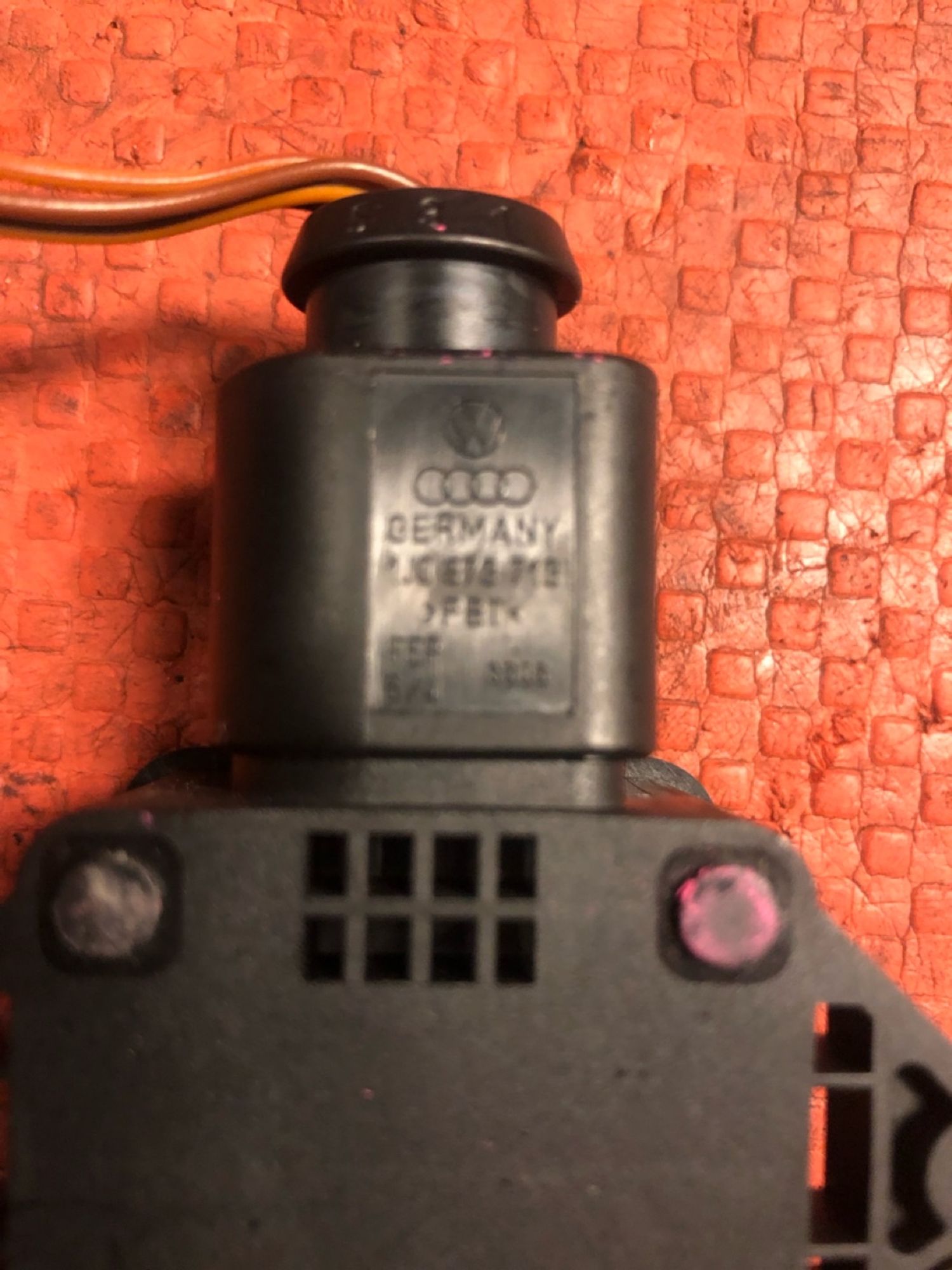https://gcs.partsauto.market/rn-stockpro.appspot.com/thmbs/userImages/4bc412e58a1c6cab6d9447373f981aa7/part/ab06cdfc-d326-48d4-954c-91527ef68438_1739897699862.jpg