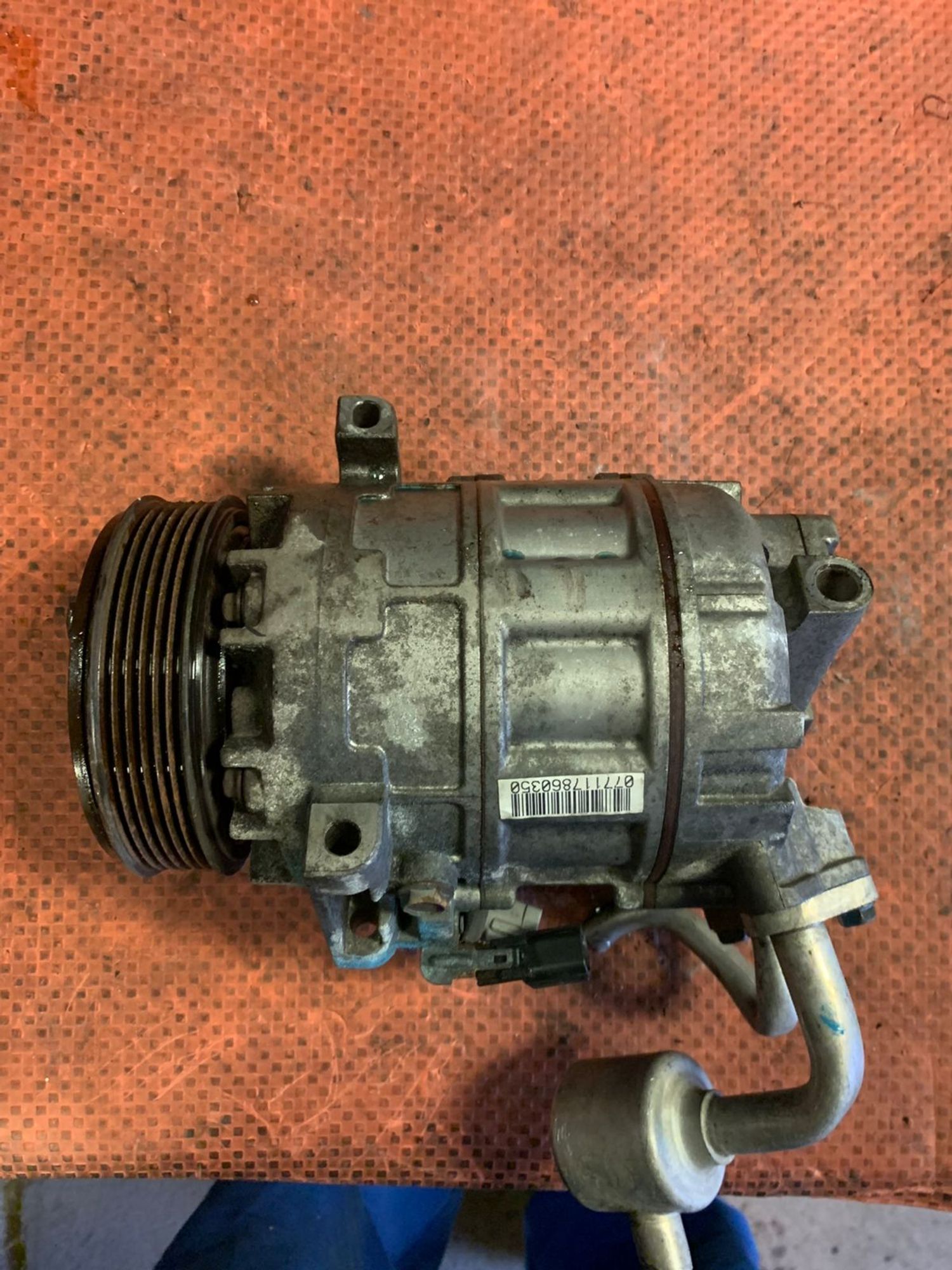https://gcs.partsauto.market/rn-stockpro.appspot.com/thmbs/userImages/4bc412e58a1c6cab6d9447373f981aa7/part/aca9ecf8-6fca-4573-afce-61c8a09b615d_1747656695205.jpg