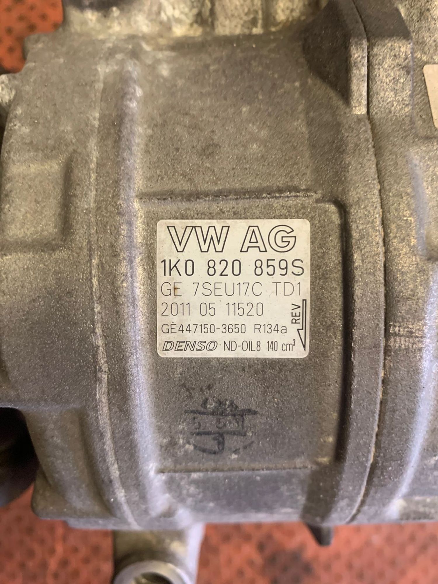 https://gcs.partsauto.market/rn-stockpro.appspot.com/thmbs/userImages/4bc412e58a1c6cab6d9447373f981aa7/part/b13b8f51-5b2e-477a-b14c-fc462e5fd66e_1747727410321.jpg
