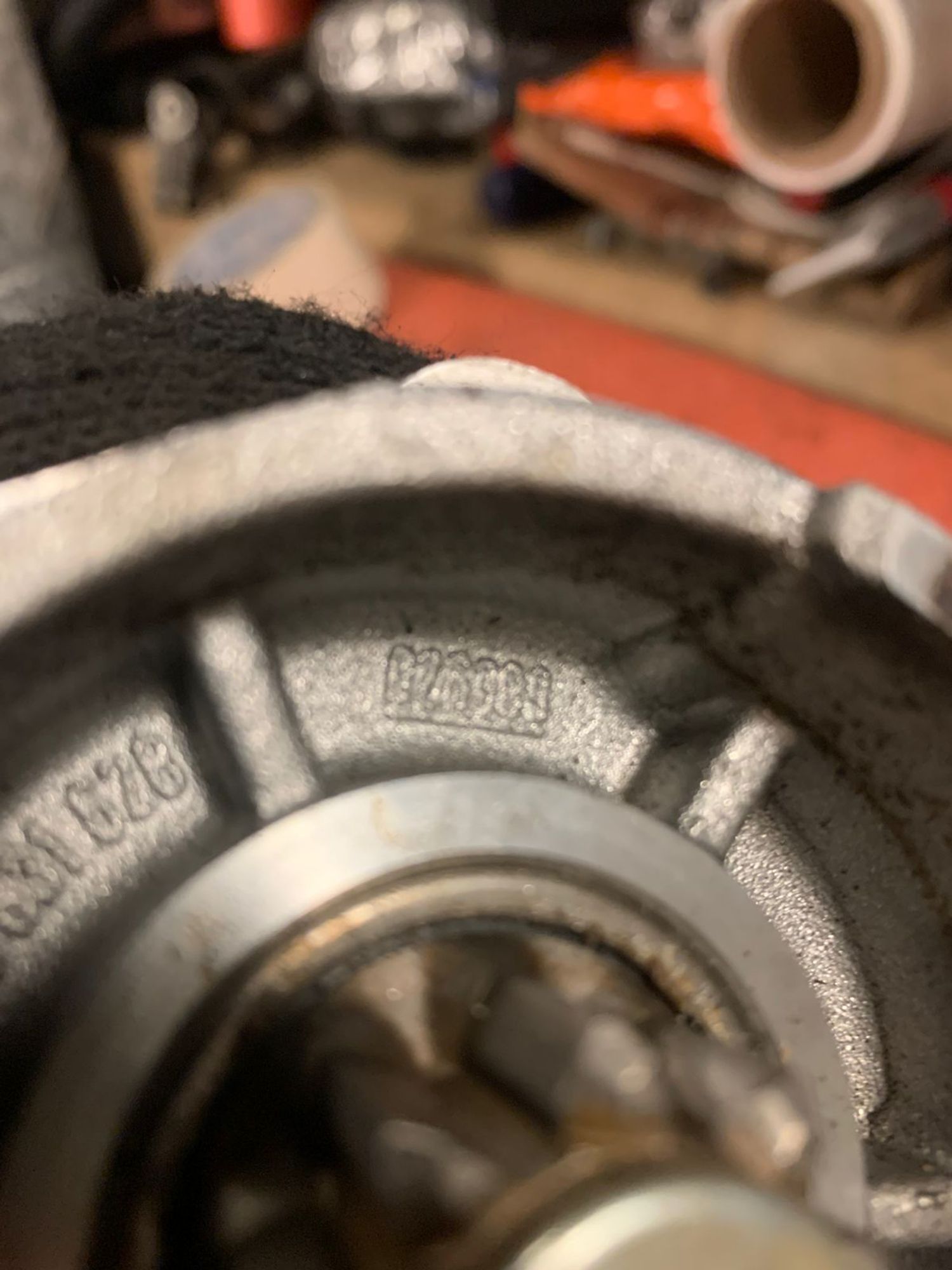 https://gcs.partsauto.market/rn-stockpro.appspot.com/thmbs/userImages/4bc412e58a1c6cab6d9447373f981aa7/part/b3fc0797-2caf-4ab7-aaaf-0f38b3911770_1746451074515.jpg