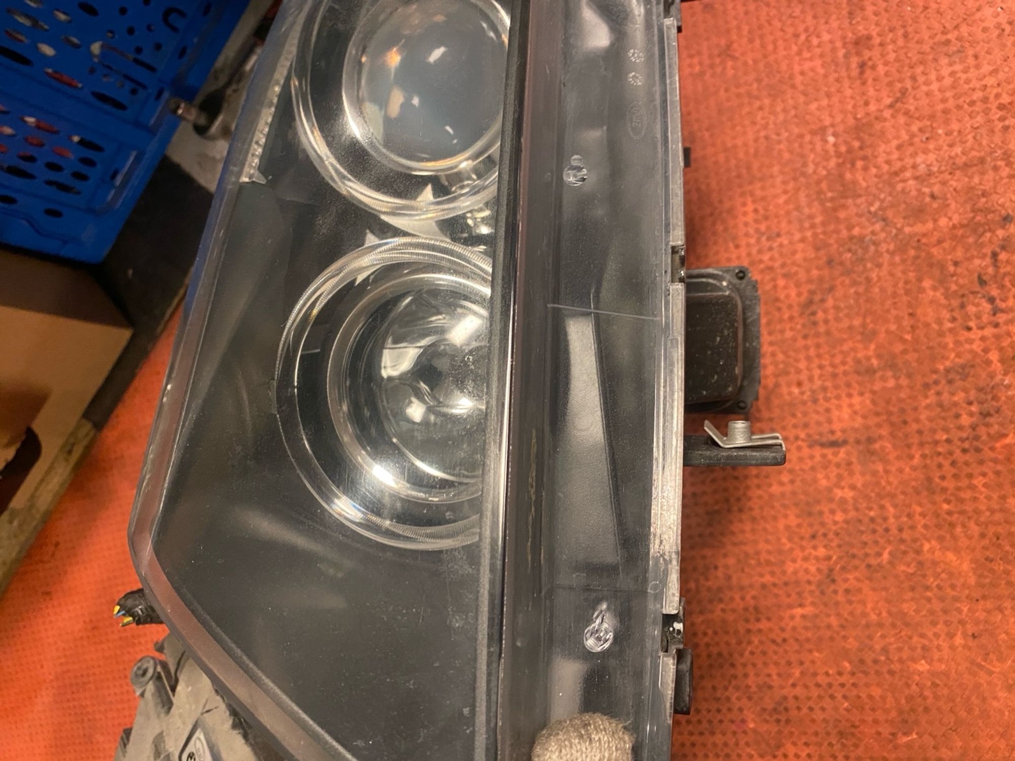 https://gcs.partsauto.market/rn-stockpro.appspot.com/thmbs/userImages/4bc412e58a1c6cab6d9447373f981aa7/part/b93d6739-5984-4b12-b337-f0a12fdae35d_1743016736997.jpg