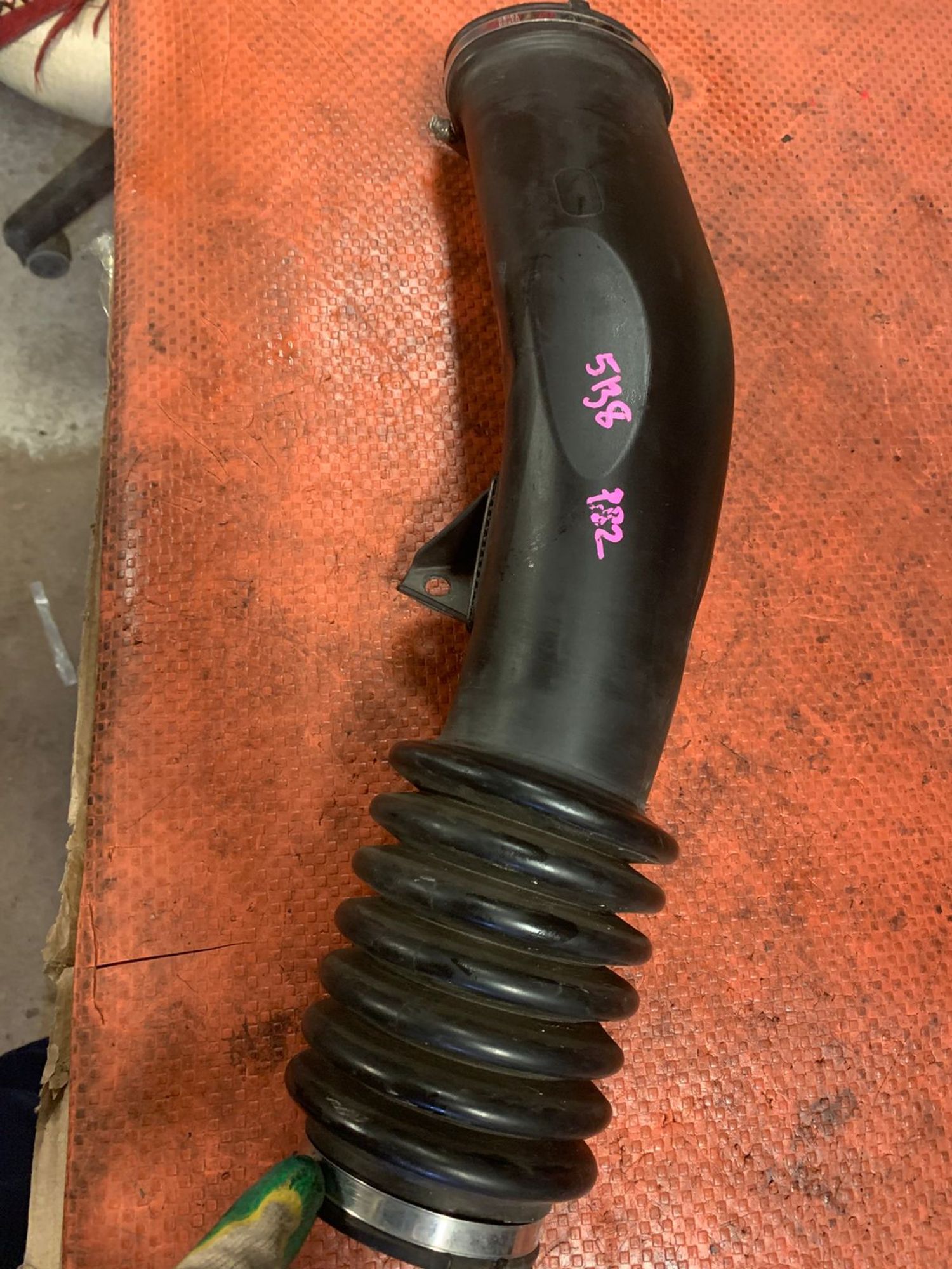 https://gcs.partsauto.market/rn-stockpro.appspot.com/thmbs/userImages/4bc412e58a1c6cab6d9447373f981aa7/part/bfe88c36-f738-4252-9b4b-9cc5e8179324_1750180671686.jpg