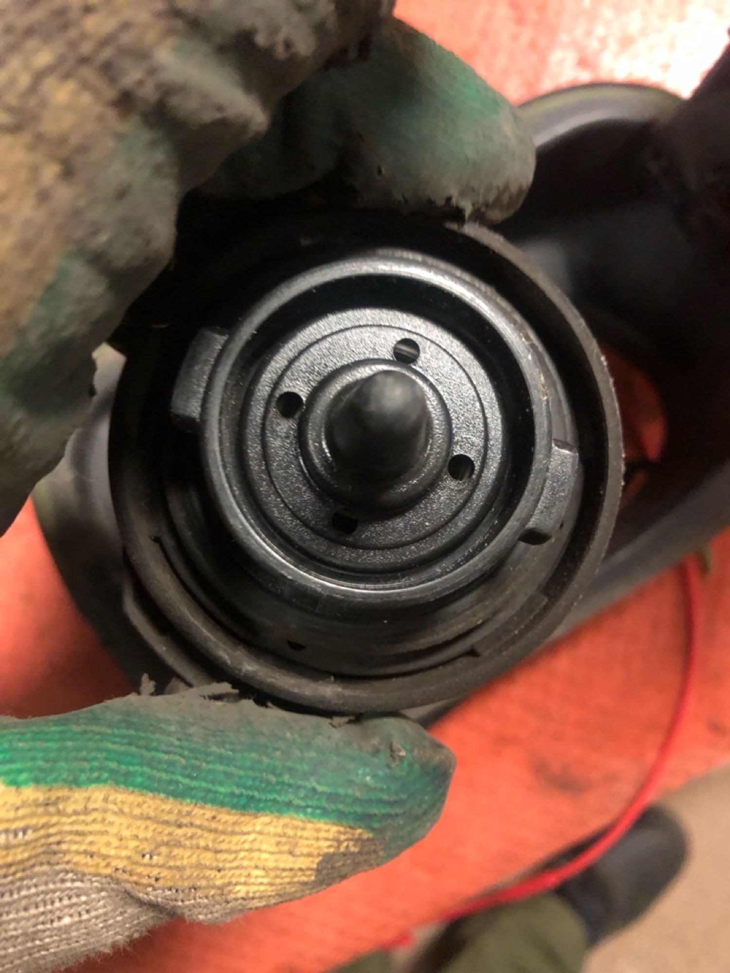 https://gcs.partsauto.market/rn-stockpro.appspot.com/thmbs/userImages/4bc412e58a1c6cab6d9447373f981aa7/part/c37c22d8-de08-490f-9711-003ef9efa393_1739895037994.jpg