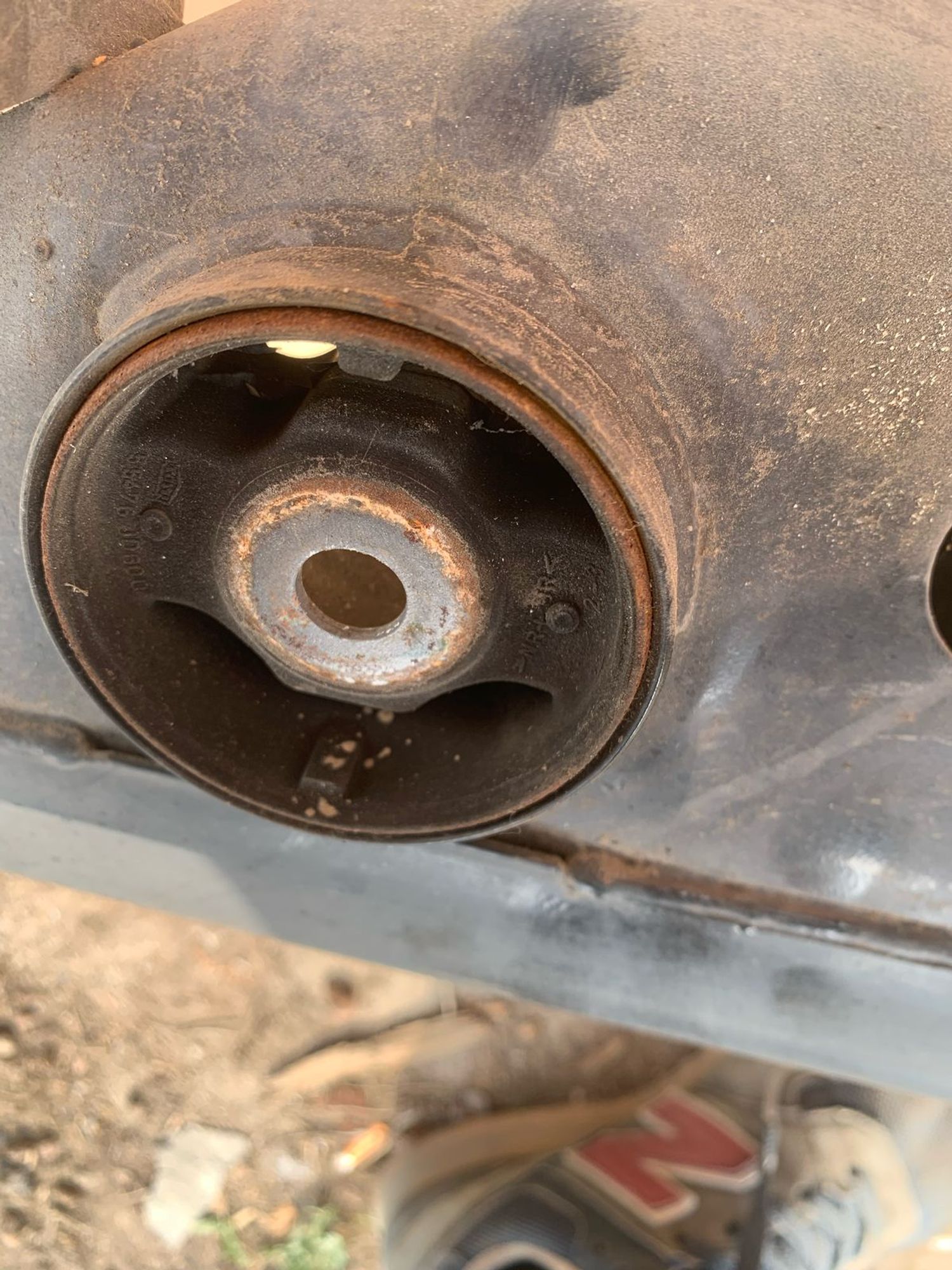 https://gcs.partsauto.market/rn-stockpro.appspot.com/thmbs/userImages/4bc412e58a1c6cab6d9447373f981aa7/part/c55d76a5-664a-44bb-b6ae-b8eb7410c98e_1745411587268.jpg