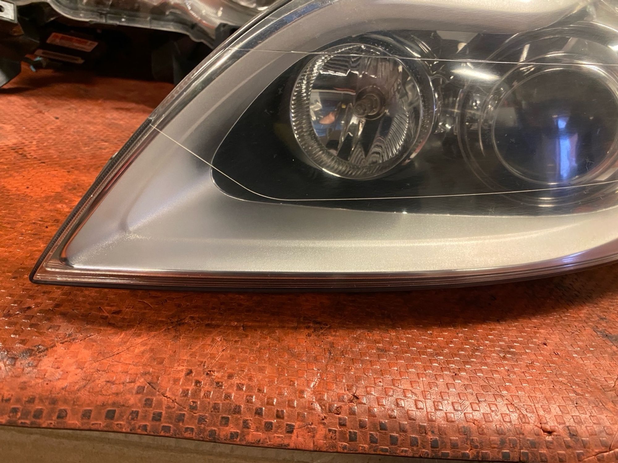 https://gcs.partsauto.market/rn-stockpro.appspot.com/thmbs/userImages/4bc412e58a1c6cab6d9447373f981aa7/part/c5d5f2ed-3651-42b2-8fa4-1e636feda99e_1750160619329.jpg