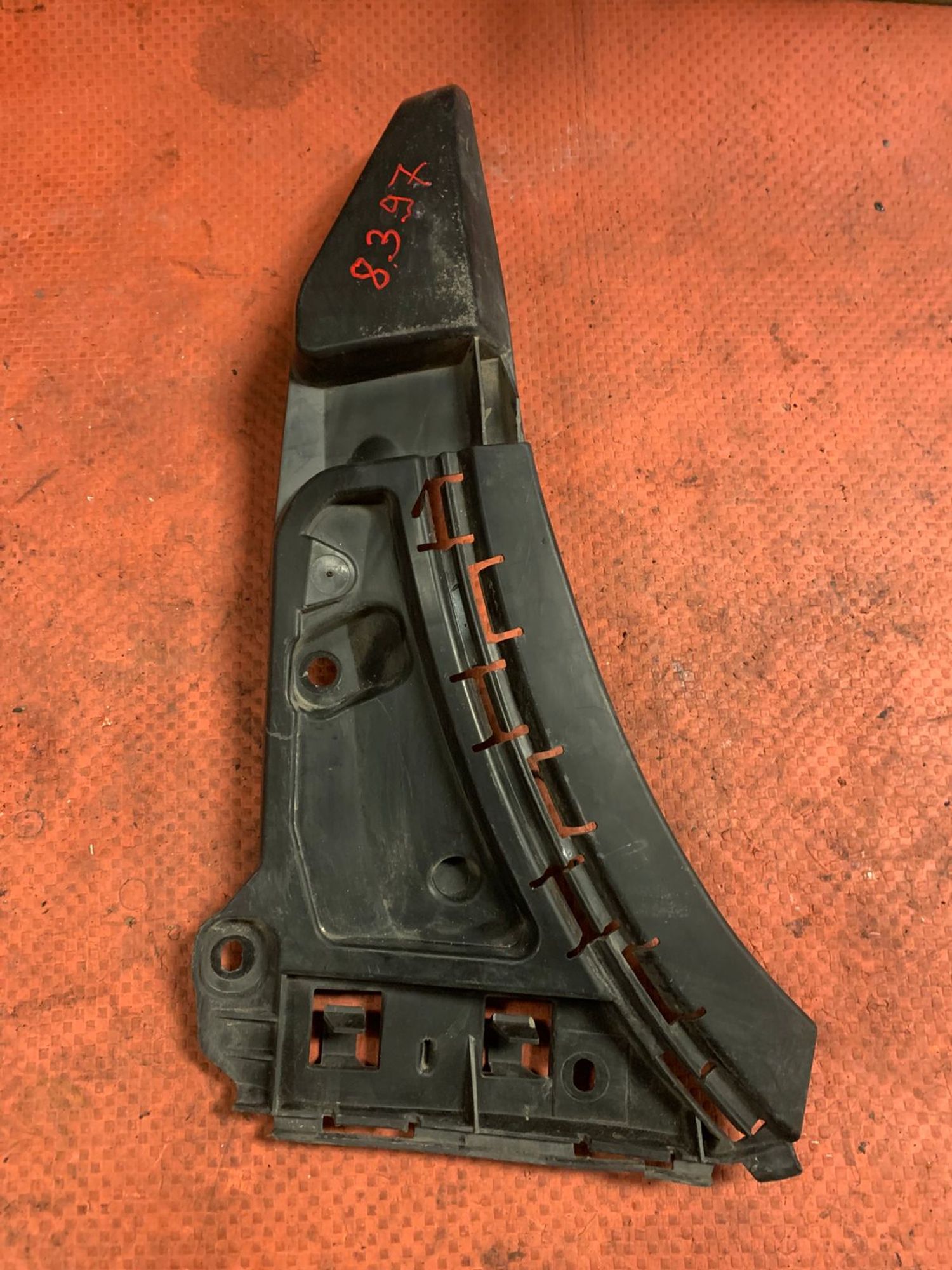 https://gcs.partsauto.market/rn-stockpro.appspot.com/thmbs/userImages/4bc412e58a1c6cab6d9447373f981aa7/part/ce5c0f1f-4979-4256-90a9-305316670a2c_1746450891503.jpg