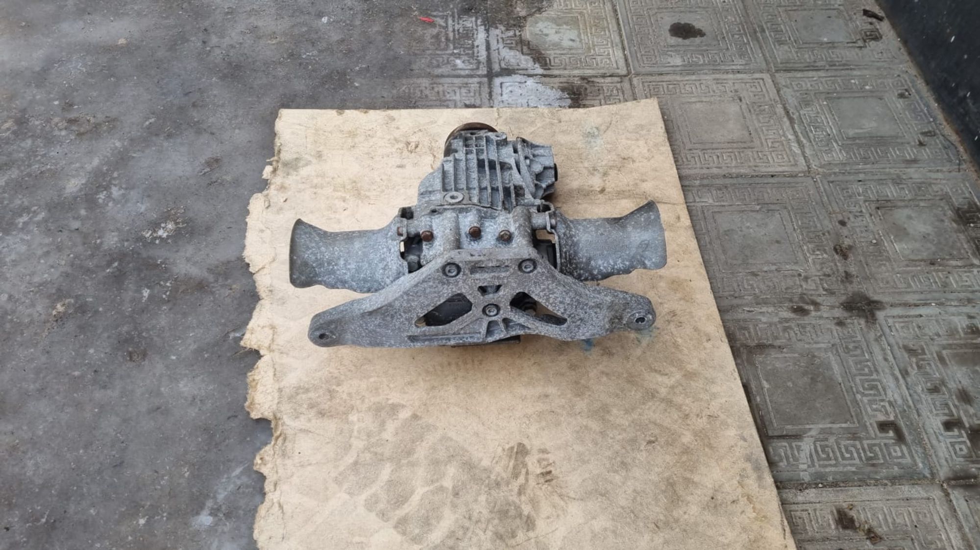 https://gcs.partsauto.market/rn-stockpro.appspot.com/thmbs/userImages/4bc412e58a1c6cab6d9447373f981aa7/part/da4985ed-9514-48f3-8740-69943237c45f_1741527771407.jpg
