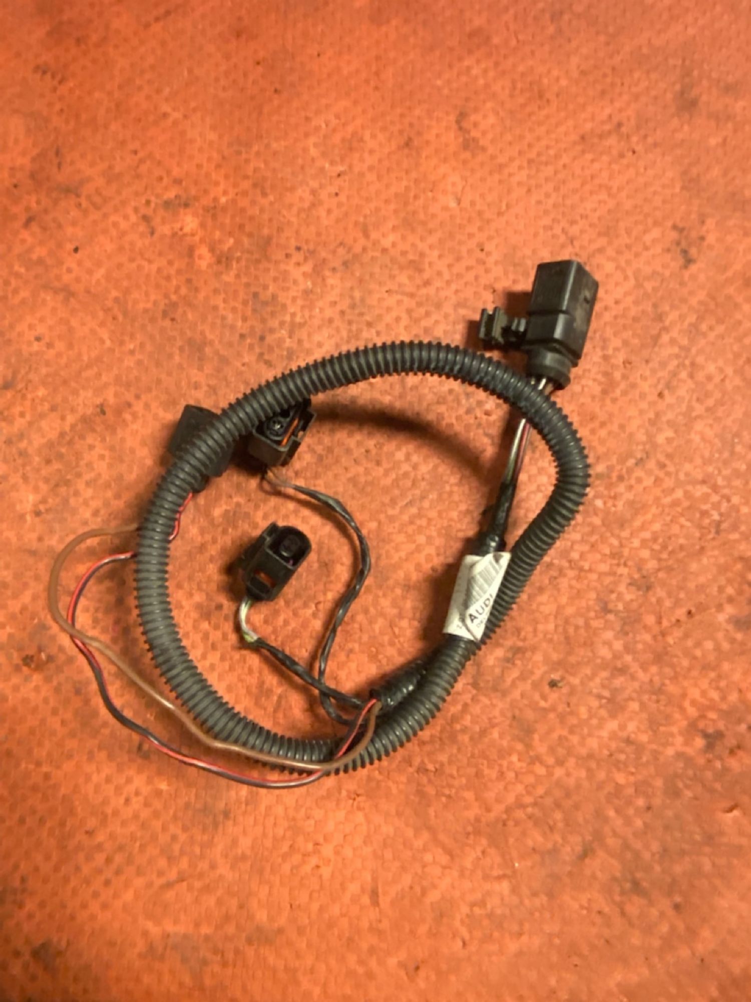 https://gcs.partsauto.market/rn-stockpro.appspot.com/thmbs/userImages/4bc412e58a1c6cab6d9447373f981aa7/part/da725fdc-ef7d-44c6-bb5b-47b397641e99_1745495451218.jpg