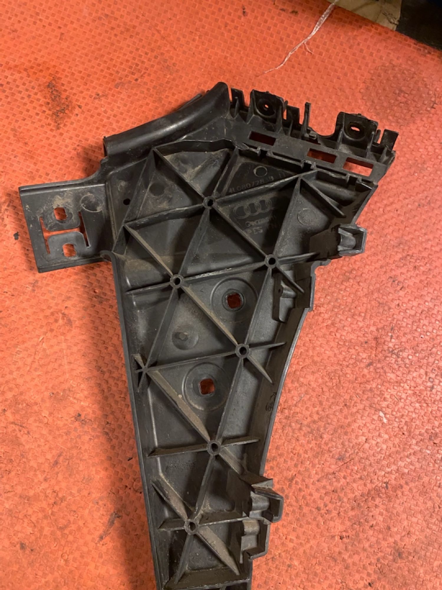 https://gcs.partsauto.market/rn-stockpro.appspot.com/thmbs/userImages/4bc412e58a1c6cab6d9447373f981aa7/part/e23eec26-1a5a-4a3d-80d9-89f144a17dde_1745498293700.jpg