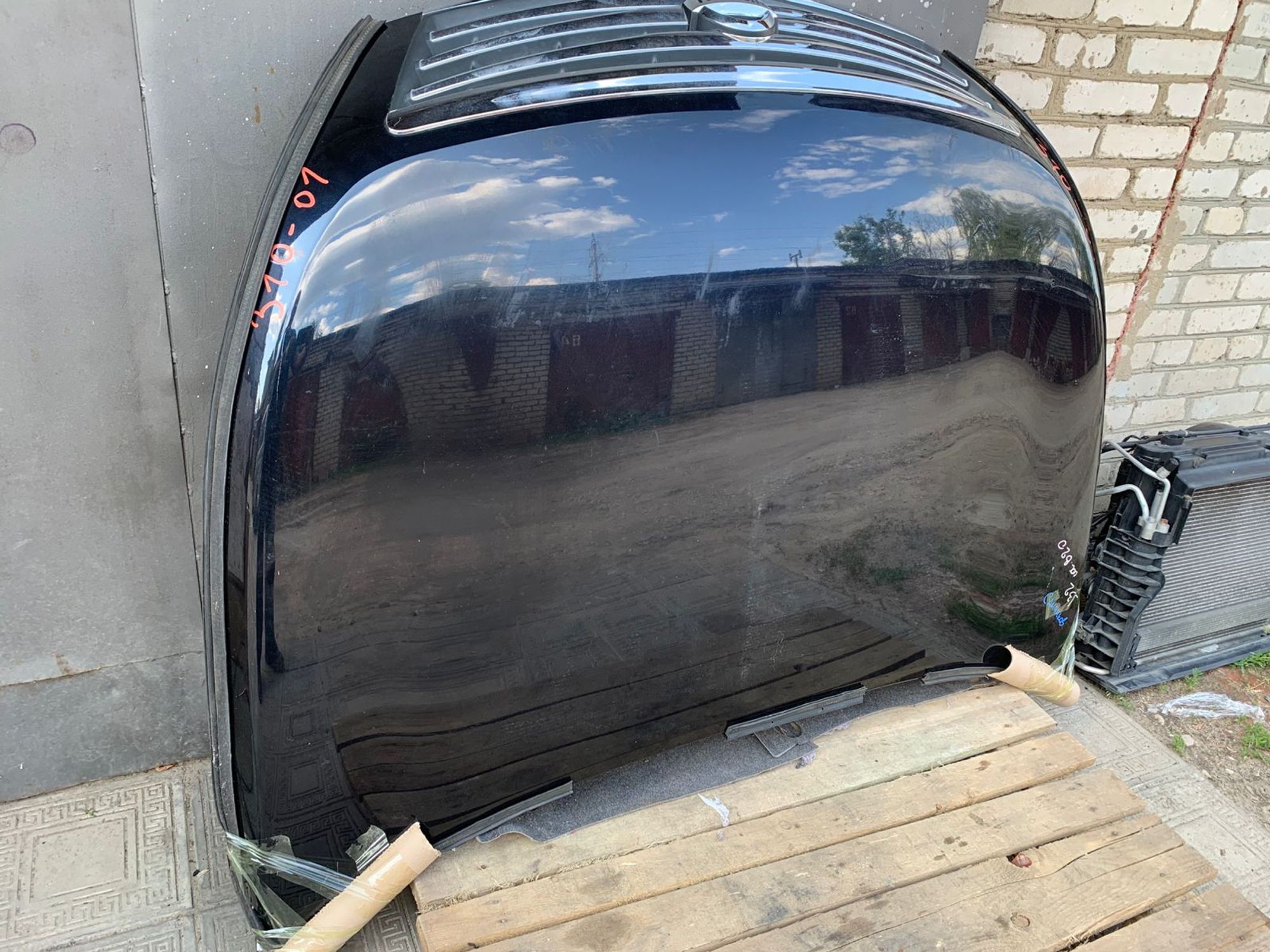 Капот Nissan Teana J32 с решеткой B20 Б20