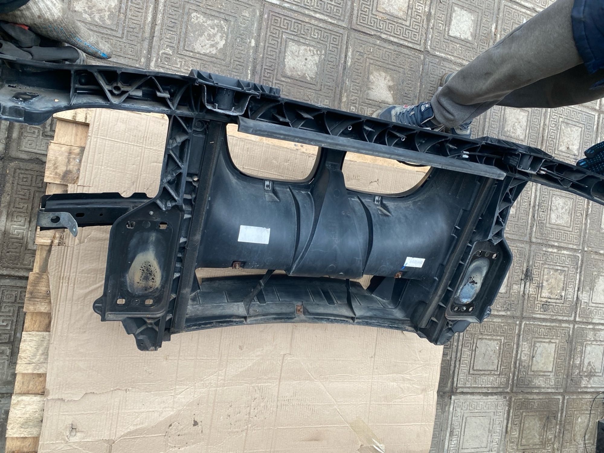 https://gcs.partsauto.market/rn-stockpro.appspot.com/thmbs/userImages/4bc412e58a1c6cab6d9447373f981aa7/part/efaae034-9626-4550-a8f8-9619d6583ecf_1743010715022.jpg