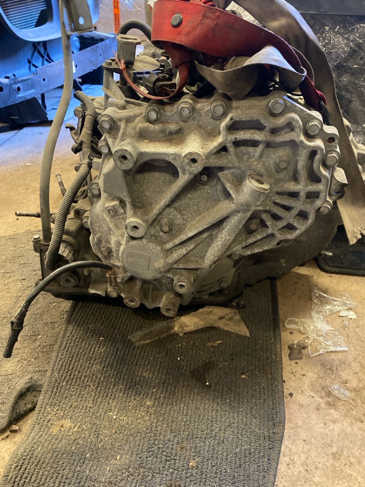 https://gcs.partsauto.market/rn-stockpro.appspot.com/thmbs/userImages/4bc412e58a1c6cab6d9447373f981aa7/part/f3ecaa01-5721-41f5-a359-b8327cb3b7a5_1747218342581.jpg