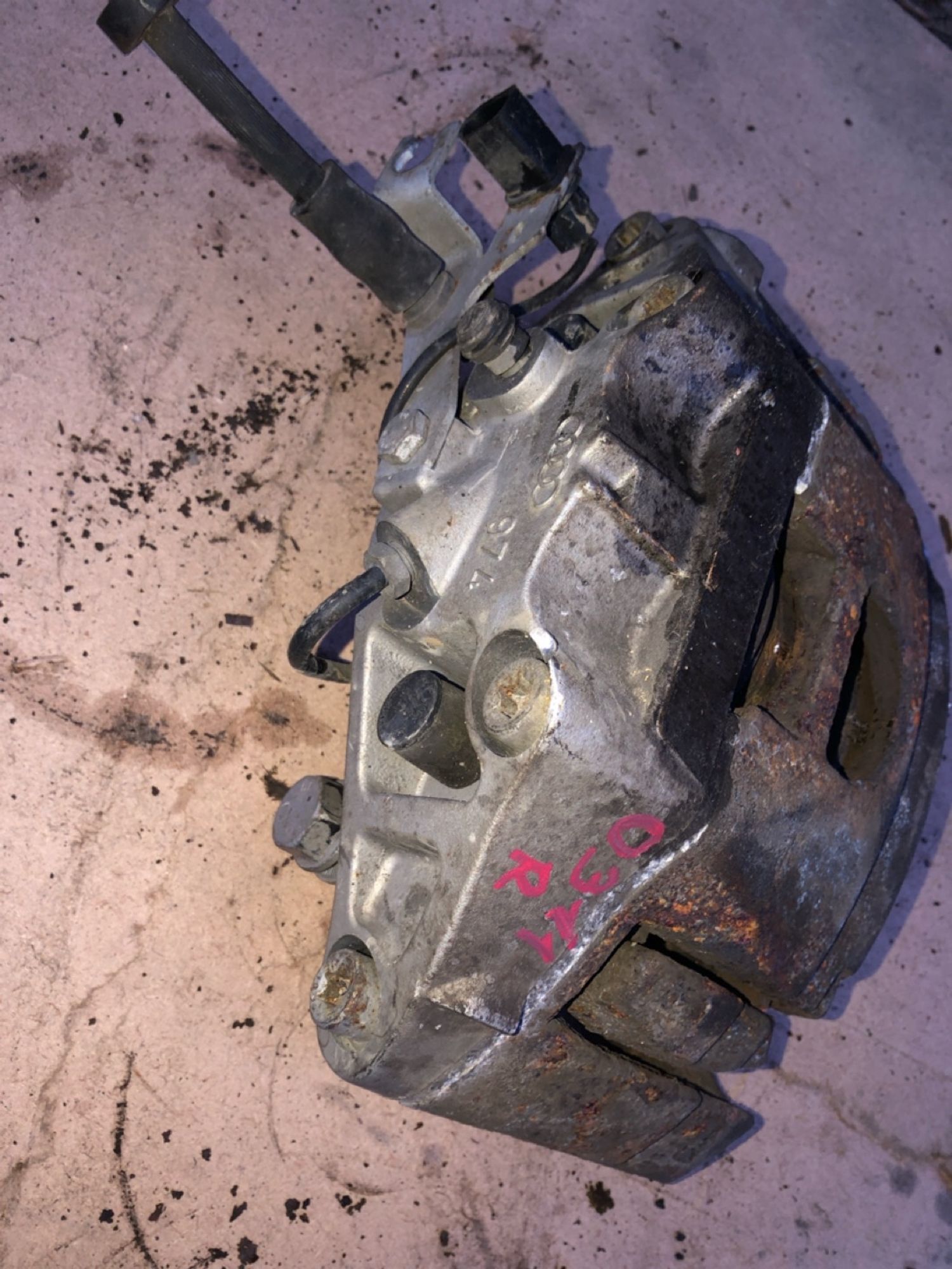 https://gcs.partsauto.market/rn-stockpro.appspot.com/thmbs/userImages/4bc412e58a1c6cab6d9447373f981aa7/part/f6e9815f-755d-488f-9085-eced26e5d3a4_1741527444732.jpg