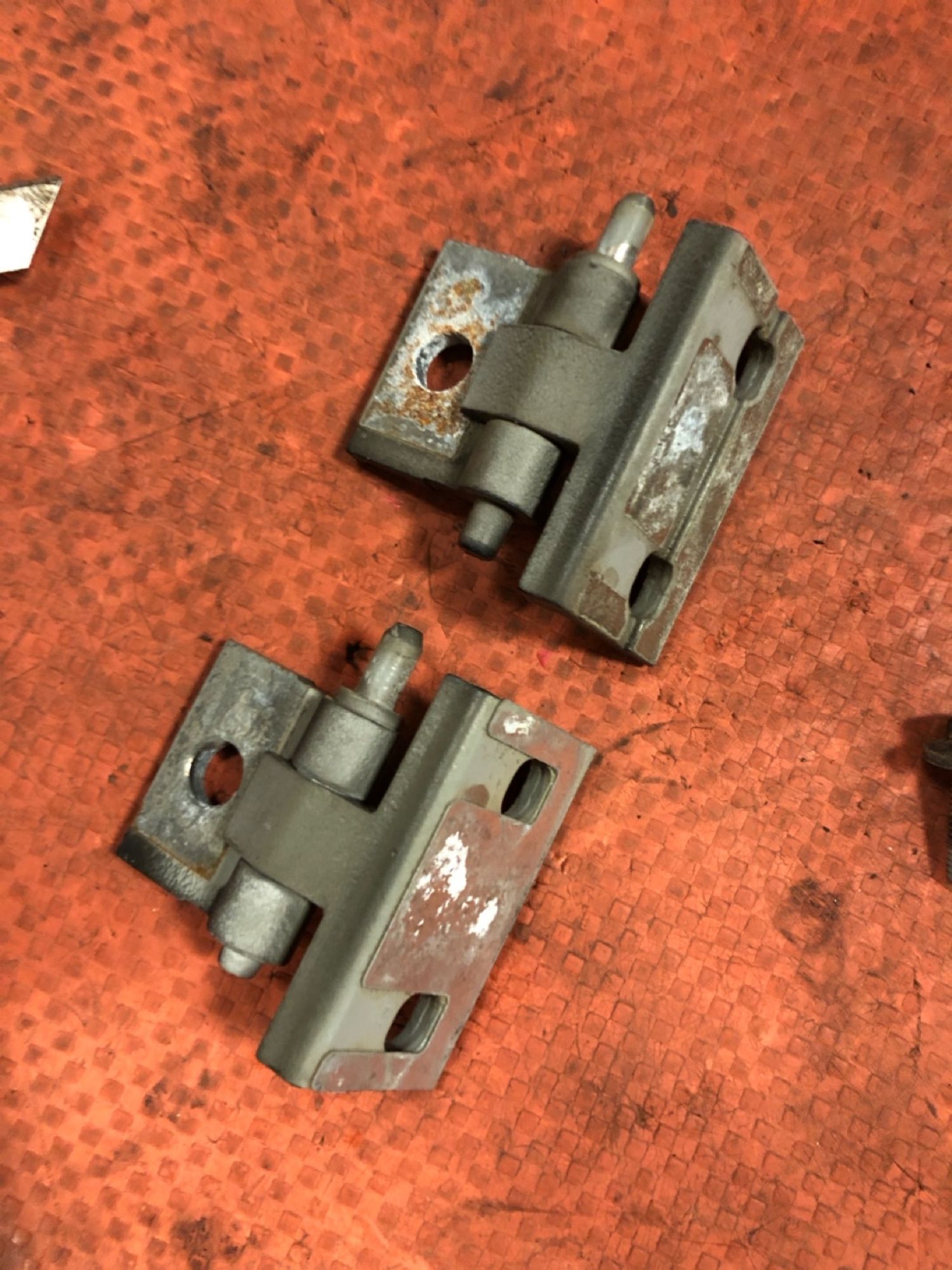 https://gcs.partsauto.market/rn-stockpro.appspot.com/thmbs/userImages/4bc412e58a1c6cab6d9447373f981aa7/part/f718b3a8-6558-4b25-8c93-e6abfc7c2593_1745418395561.jpg
