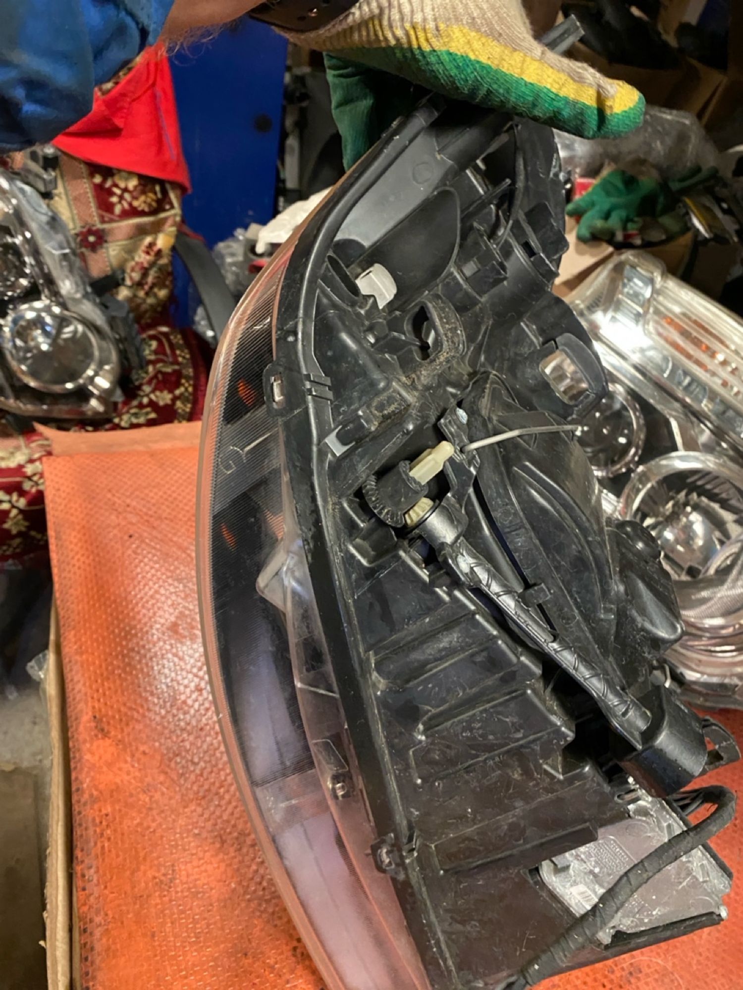 https://gcs.partsauto.market/rn-stockpro.appspot.com/thmbs/userImages/4bc412e58a1c6cab6d9447373f981aa7/part/f7bc649f-1db5-43df-85f1-cd3e9a9a8629_1750160628212.jpg