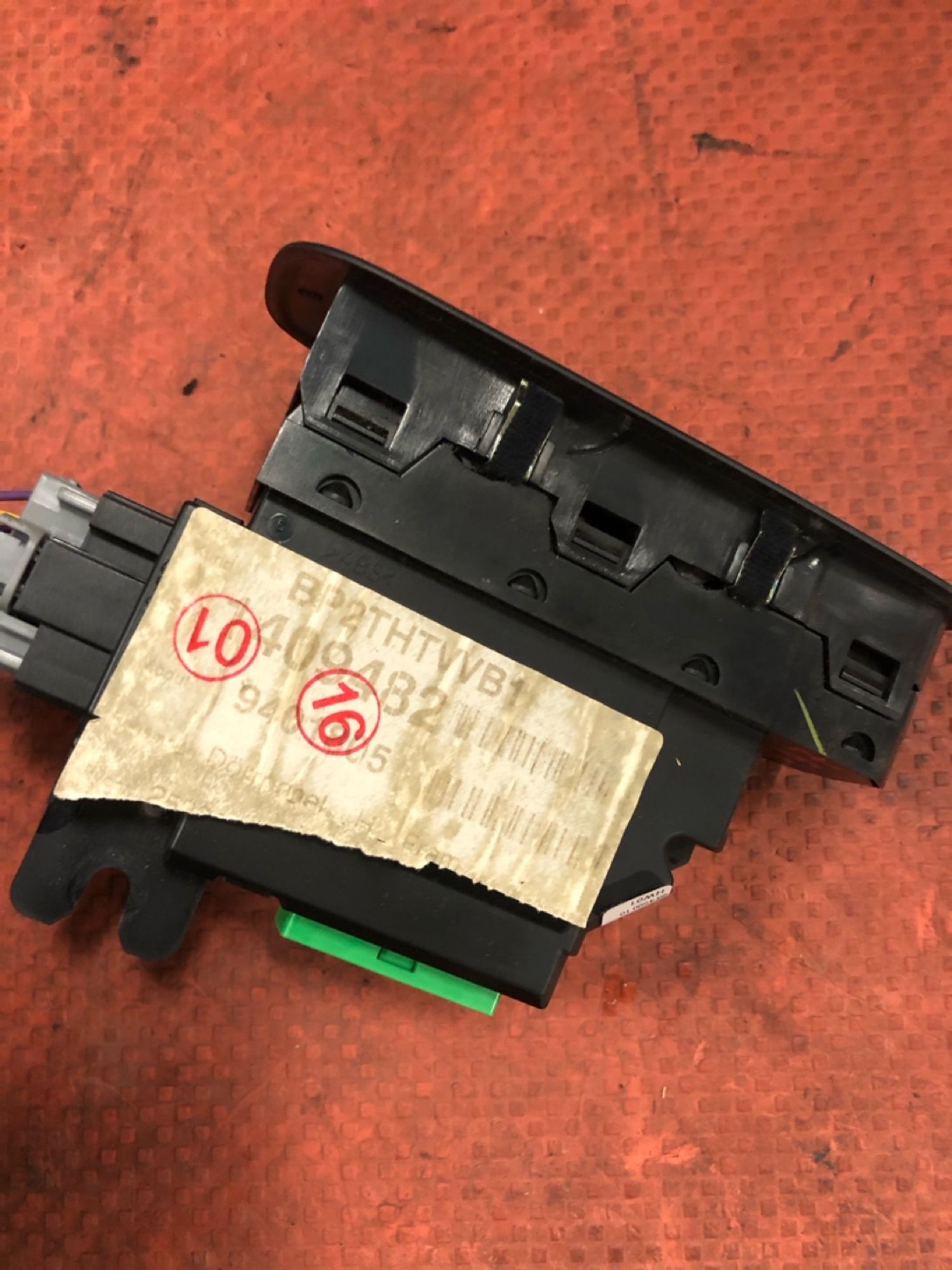 https://gcs.partsauto.market/rn-stockpro.appspot.com/thmbs/userImages/4bc412e58a1c6cab6d9447373f981aa7/part/f7bcdfba-56be-4383-832c-2724954b7bfa_1745411753641.jpg