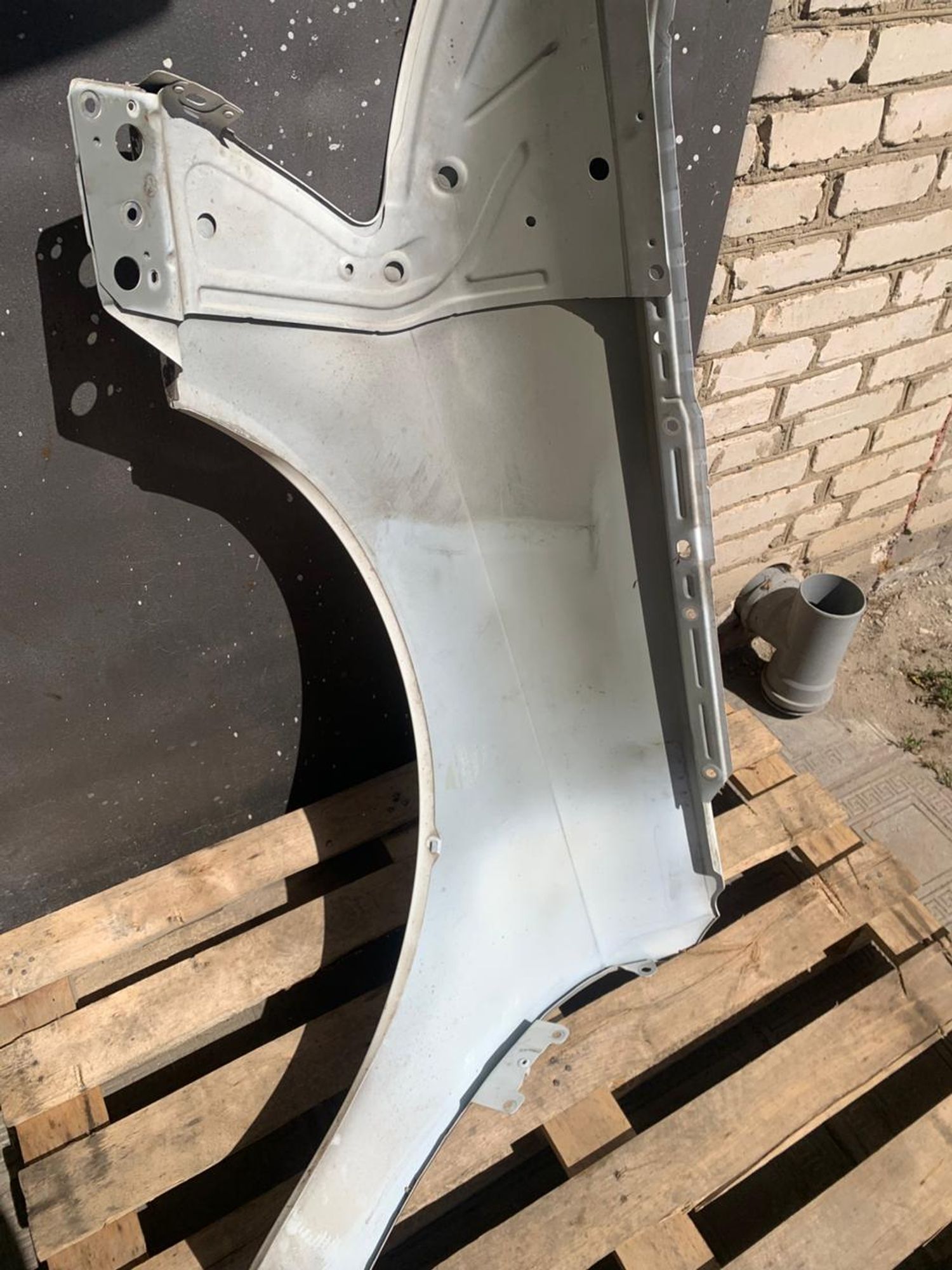 https://gcs.partsauto.market/rn-stockpro.appspot.com/thmbs/userImages/4bc412e58a1c6cab6d9447373f981aa7/part/fd5277c0-d3f1-442f-804c-fabcfd4e17c9_1748592319570.jpg