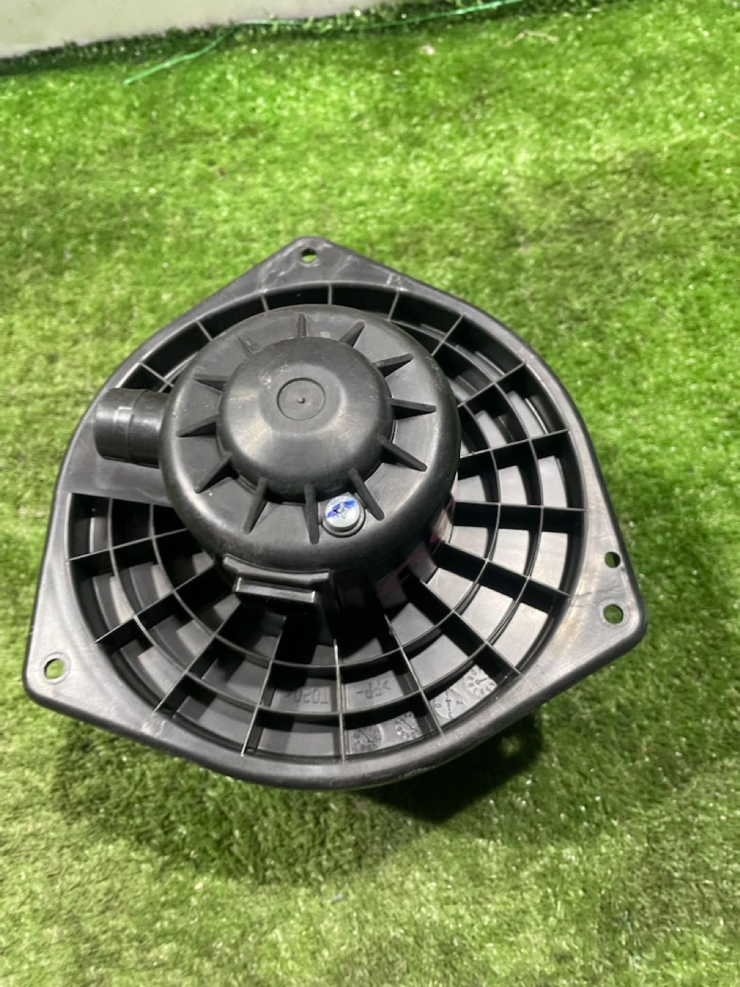 https://gcs.partsauto.market/rn-stockpro.appspot.com/thmbs/userImages/4e1bc8e8be6d12293f9f8a0ab6f3665c/part/0fd2b593-c97c-4355-81aa-3eabbaeabf0b_1747108773329.jpg