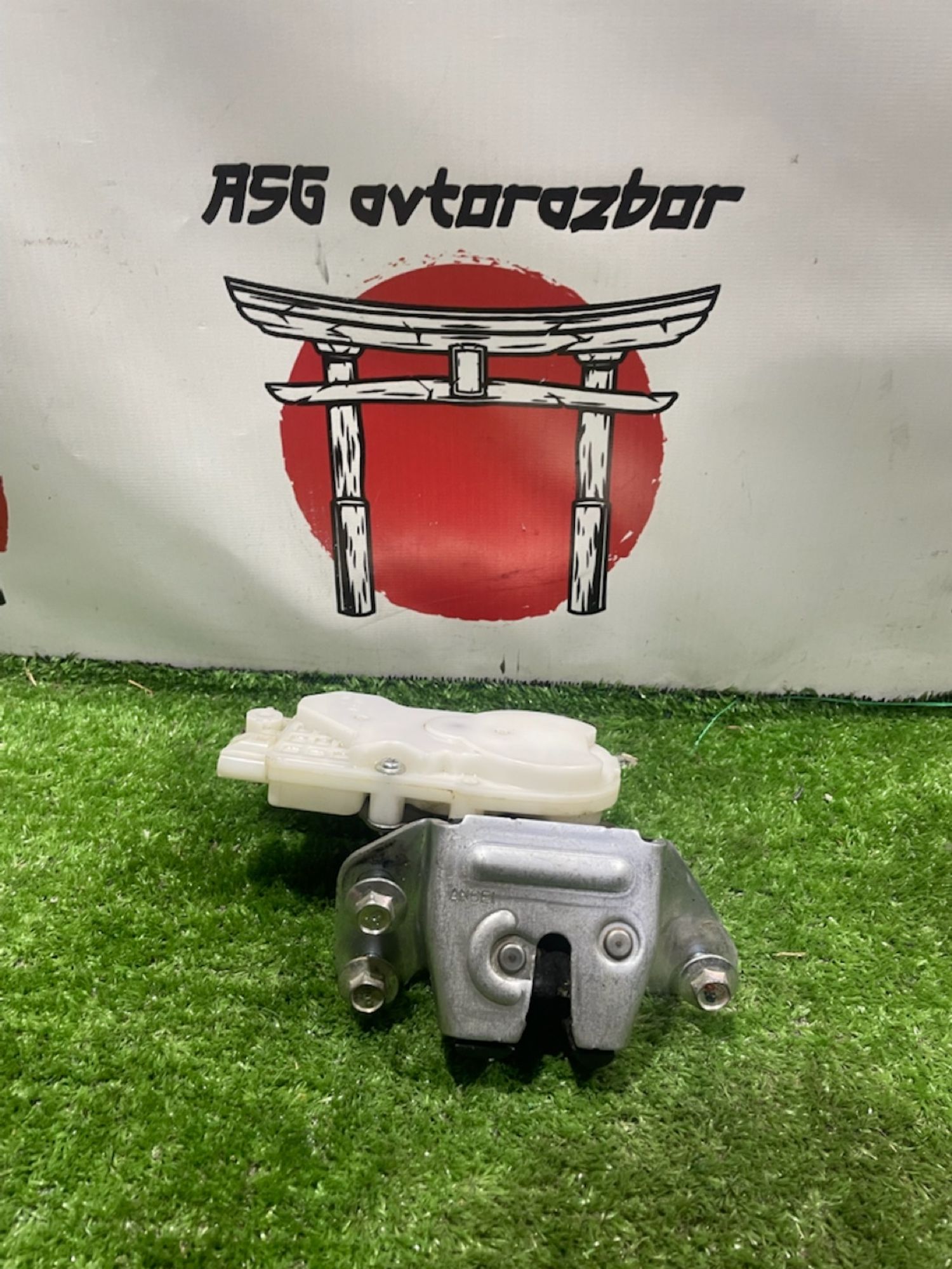 https://gcs.partsauto.market/rn-stockpro.appspot.com/thmbs/userImages/4e1bc8e8be6d12293f9f8a0ab6f3665c/part/2bd2f08e-b320-4d88-85a6-c01e77c9bb98_1747052866284.jpg