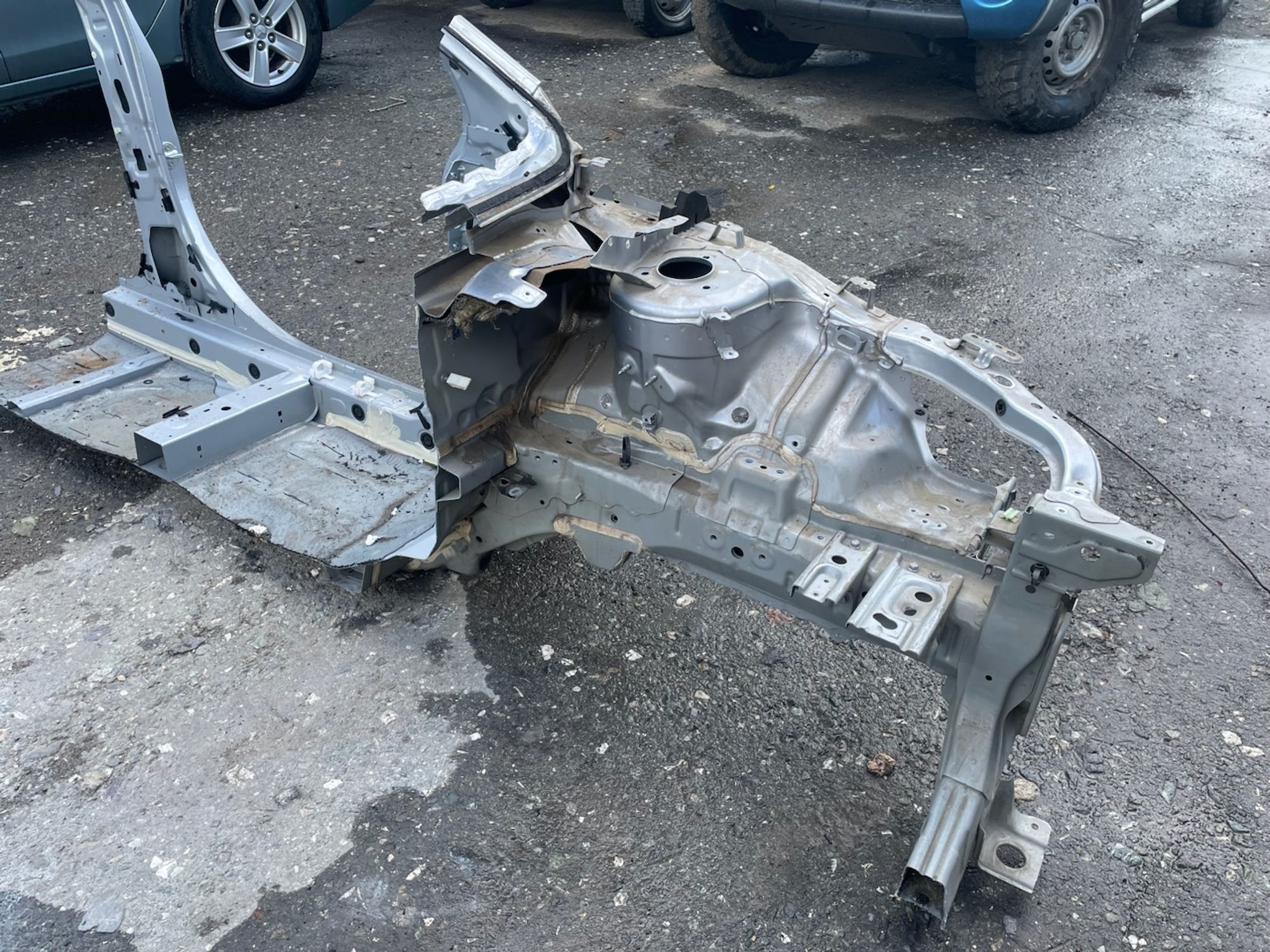 https://gcs.partsauto.market/rn-stockpro.appspot.com/thmbs/userImages/4e1bc8e8be6d12293f9f8a0ab6f3665c/part/32b64d1f-861d-4477-88f8-3abddd823aaa_1746966272711.jpg
