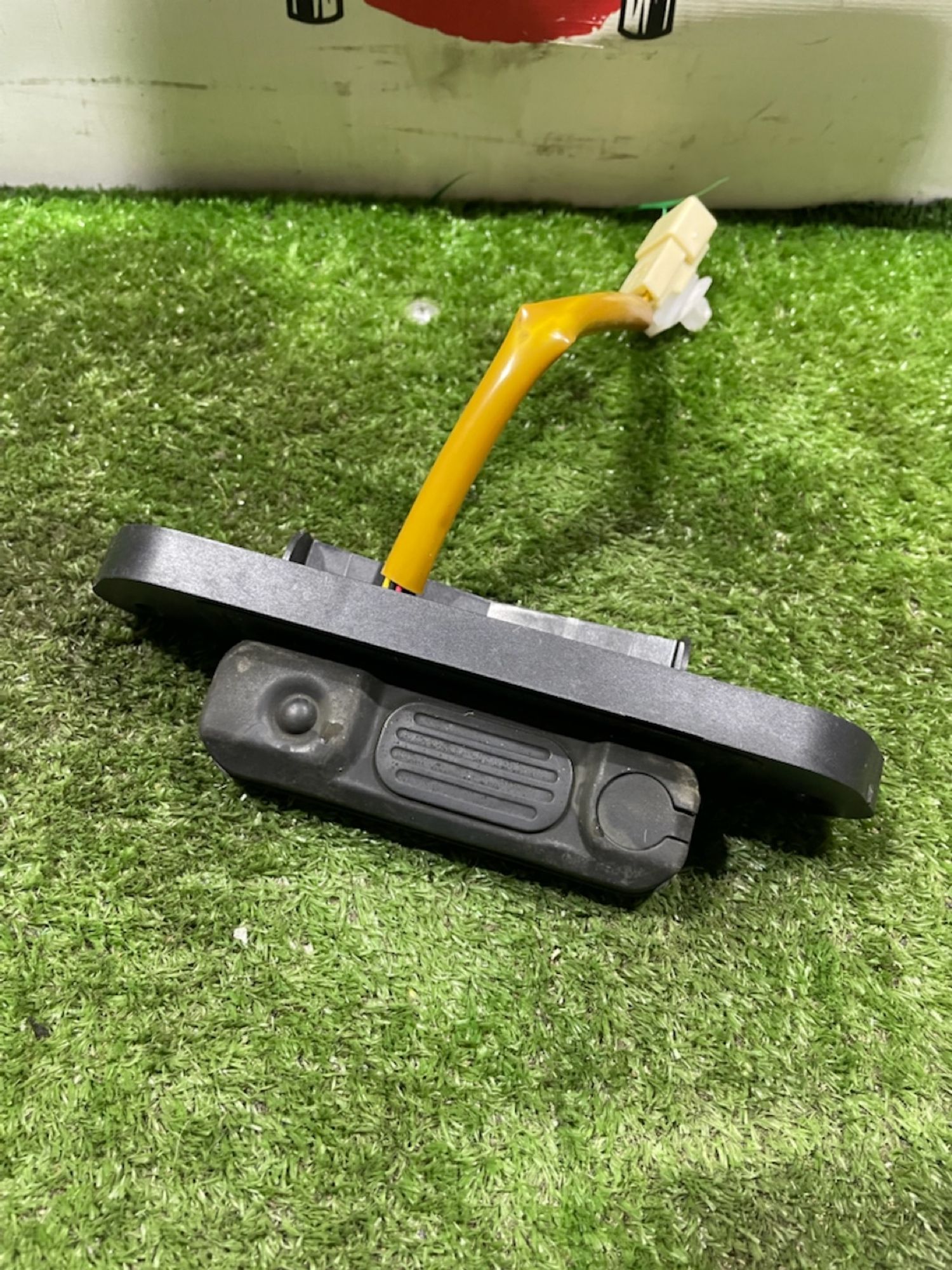 https://gcs.partsauto.market/rn-stockpro.appspot.com/thmbs/userImages/4e1bc8e8be6d12293f9f8a0ab6f3665c/part/743822dc-cabe-4e8e-afdd-68f6a004be6f_1747051484909.jpg