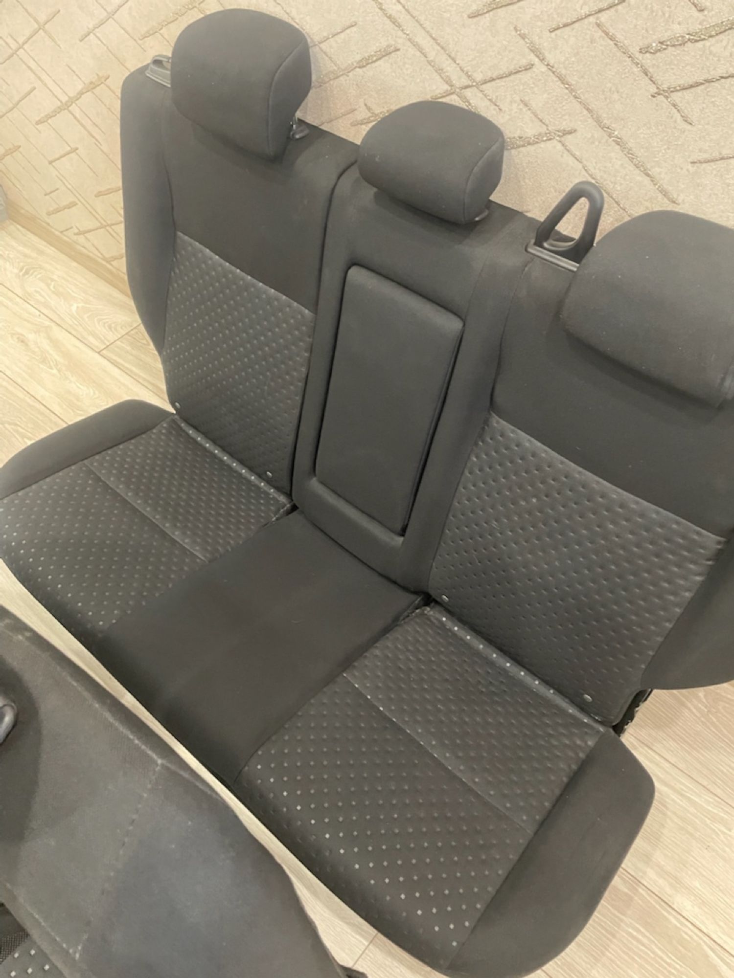 https://gcs.partsauto.market/rn-stockpro.appspot.com/thmbs/userImages/4e1bc8e8be6d12293f9f8a0ab6f3665c/part/787c125e-e952-4bed-a259-89b66eb13e16_1747280780761.jpg