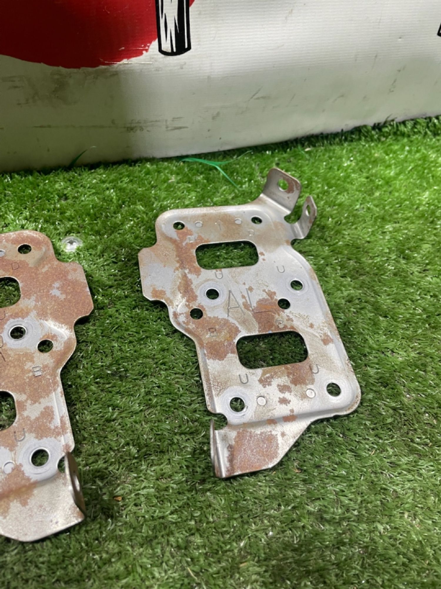 https://gcs.partsauto.market/rn-stockpro.appspot.com/thmbs/userImages/4e1bc8e8be6d12293f9f8a0ab6f3665c/part/7d5d11fc-991d-4841-b2b6-6e9ea180a308_1747045764492.jpg