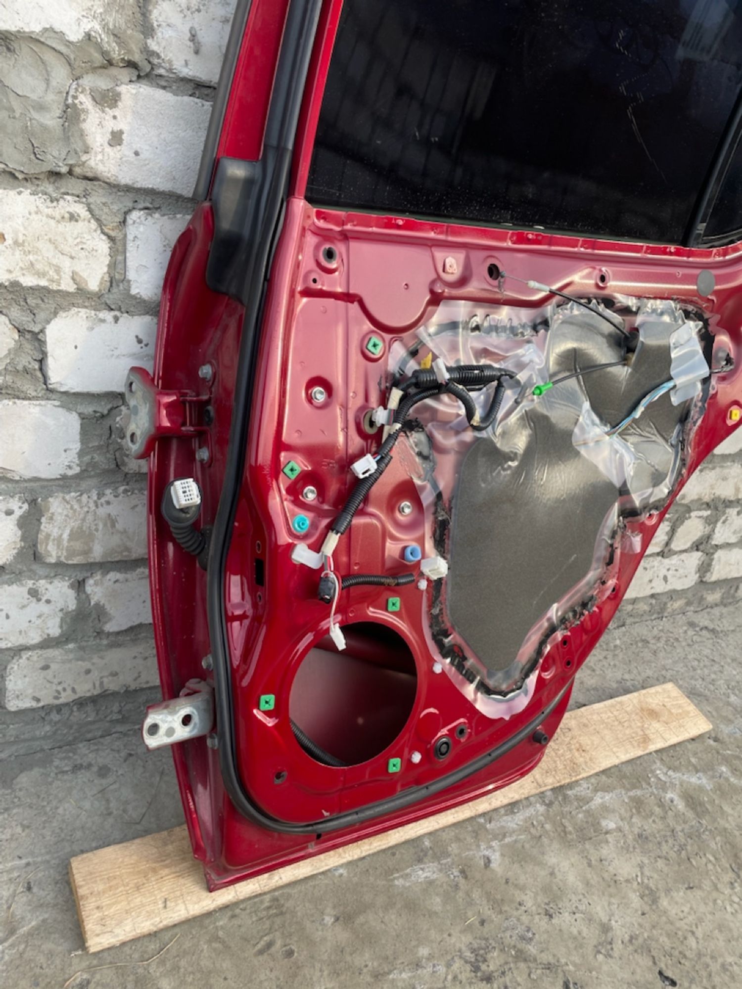 https://gcs.partsauto.market/rn-stockpro.appspot.com/thmbs/userImages/4e1bc8e8be6d12293f9f8a0ab6f3665c/part/997bcc0f-1819-480f-b577-117156c9f8dd_1747110731094.jpg