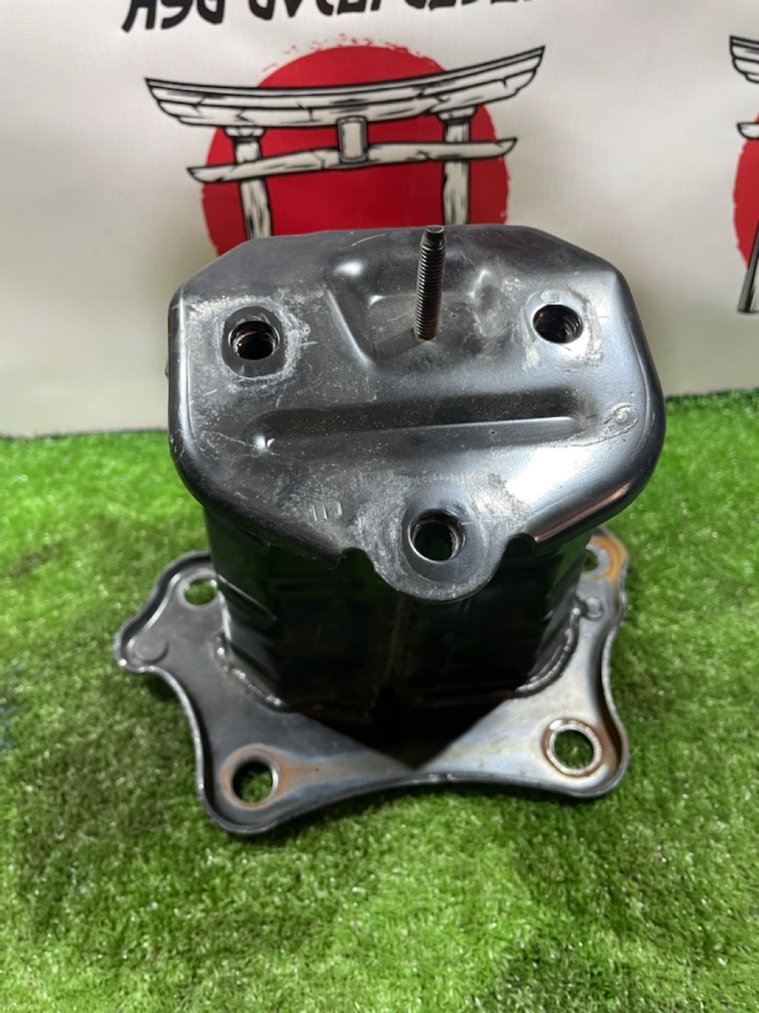 https://gcs.partsauto.market/rn-stockpro.appspot.com/thmbs/userImages/4e1bc8e8be6d12293f9f8a0ab6f3665c/part/f28712c8-b1cf-4404-8603-6fc4f52c1aa0_1747285862619.jpg