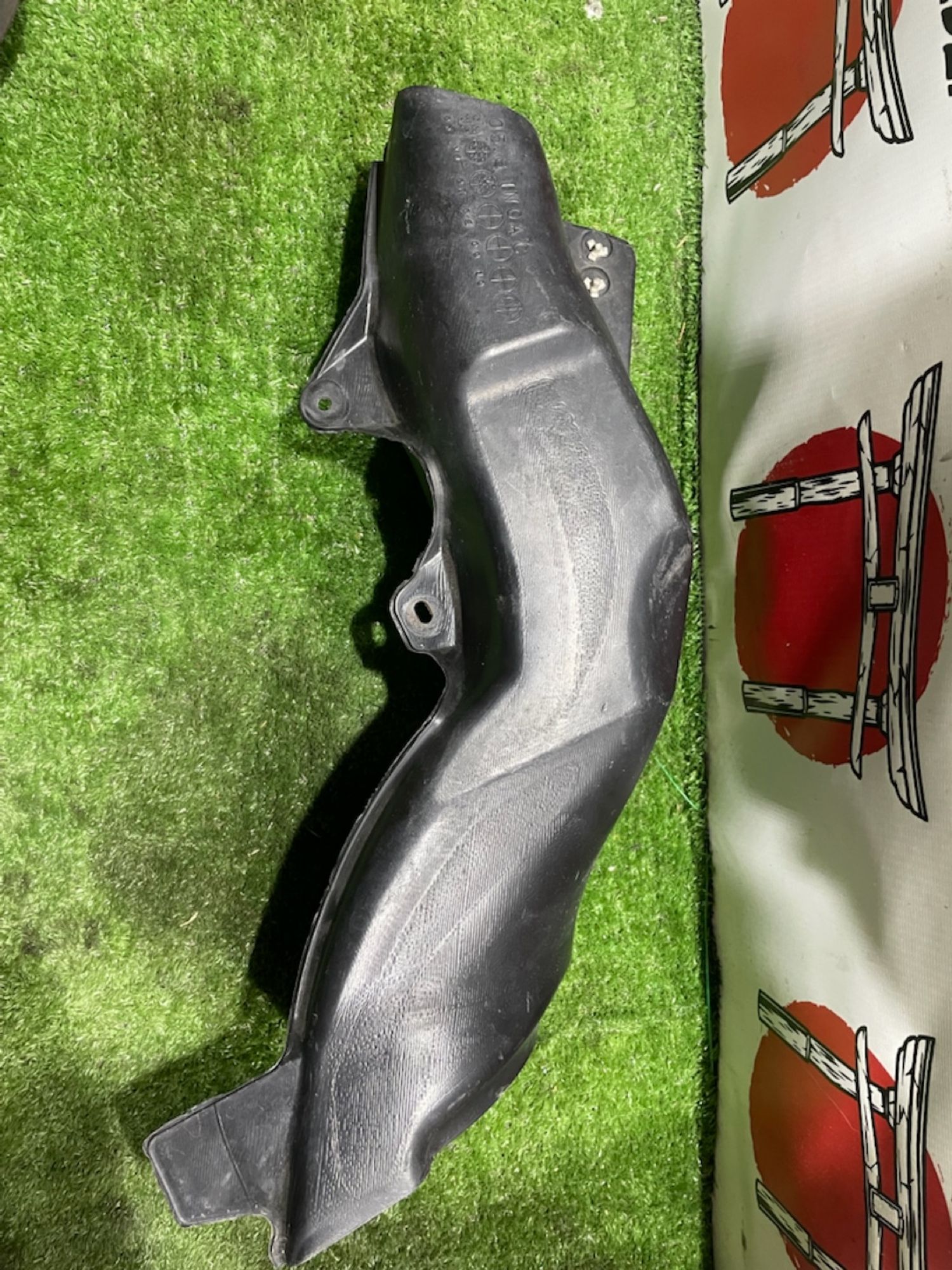 https://gcs.partsauto.market/rn-stockpro.appspot.com/thmbs/userImages/4e1bc8e8be6d12293f9f8a0ab6f3665c/part/fb863a0f-58ab-413b-88f0-a15294178809_1747051230201.jpg
