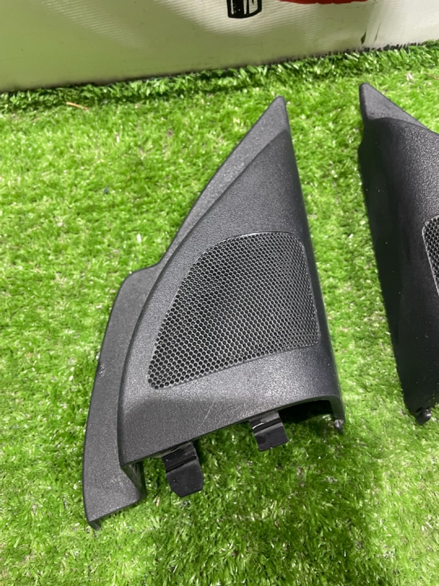 https://gcs.partsauto.market/rn-stockpro.appspot.com/thmbs/userImages/4e1bc8e8be6d12293f9f8a0ab6f3665c/part/ff0d1f8b-e98f-4273-a2a7-90dbe4e299c2_1747051084704.jpg