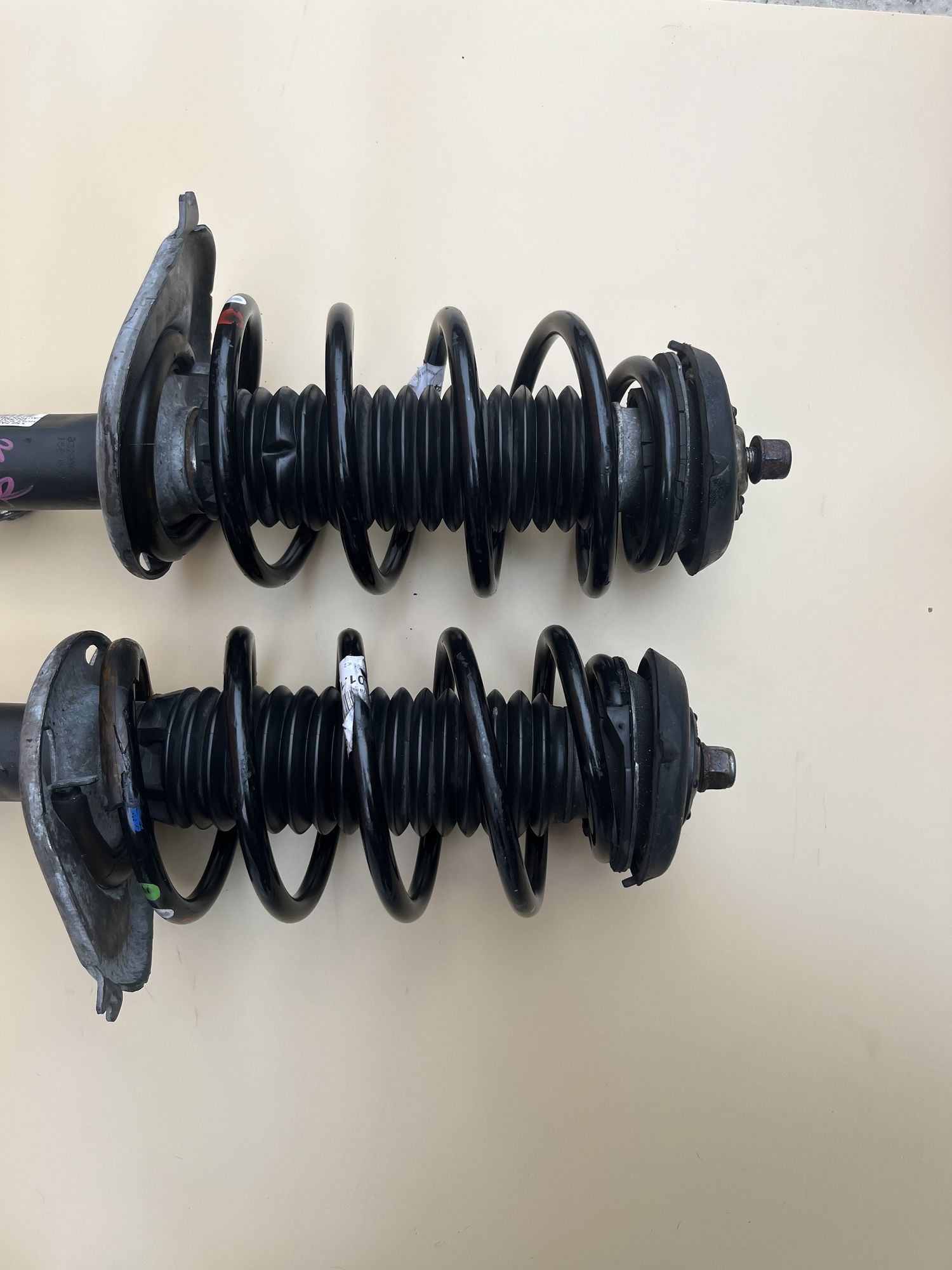 https://gcs.partsauto.market/rn-stockpro.appspot.com/thmbs/userImages/524251c8cbe3127a161b07f46dfd07e6/part/831089d8-4d67-4d4d-b30a-724d9d122be3_1707767787221.jpg