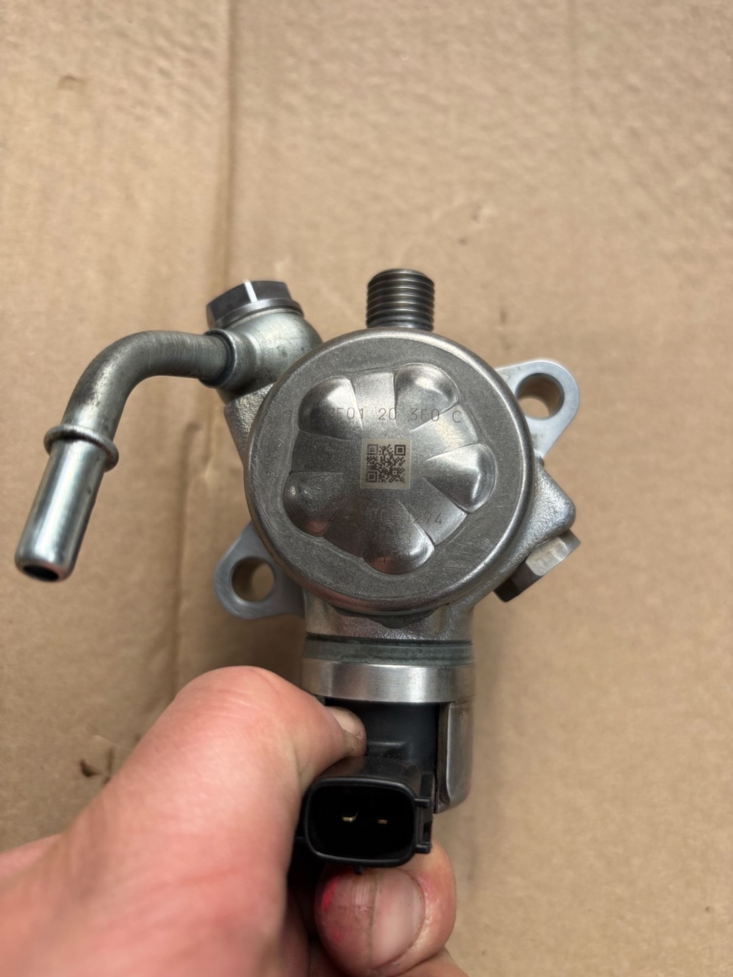 https://gcs.partsauto.market/rn-stockpro.appspot.com/thmbs/userImages/524251c8cbe3127a161b07f46dfd07e6/part/959980a5-8b4e-460f-be1a-f2a8f163fefe_1742548502396.jpg