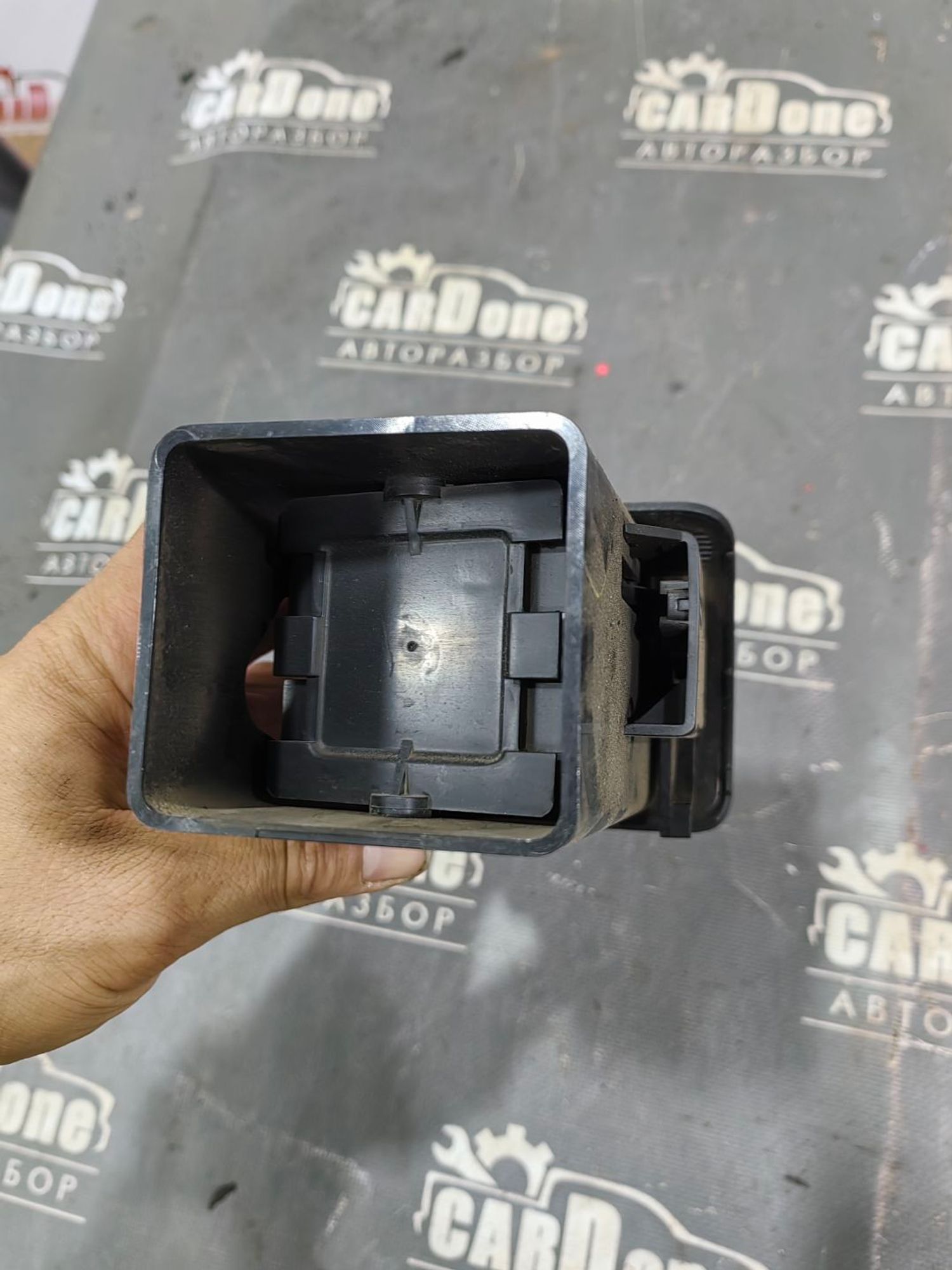 https://gcs.partsauto.market/rn-stockpro.appspot.com/thmbs/userImages/52bdfa25553bb456af71d3d2901b142b/part/13e80587-0c87-4d80-a698-185c5f2898bf_1746194163027.jpg