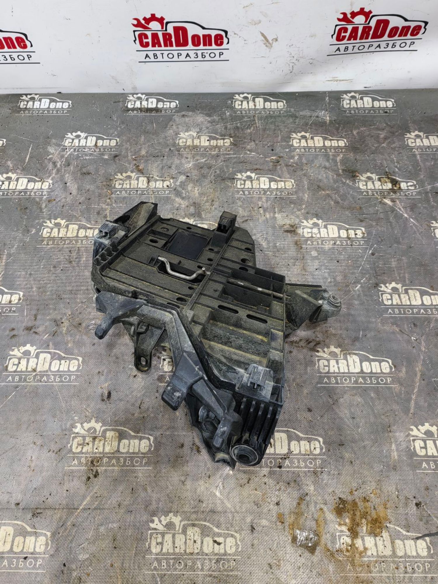 https://gcs.partsauto.market/rn-stockpro.appspot.com/thmbs/userImages/52bdfa25553bb456af71d3d2901b142b/part/34a2de9a-4a8a-4c86-9f80-91a18627a727_1745847712540.jpg