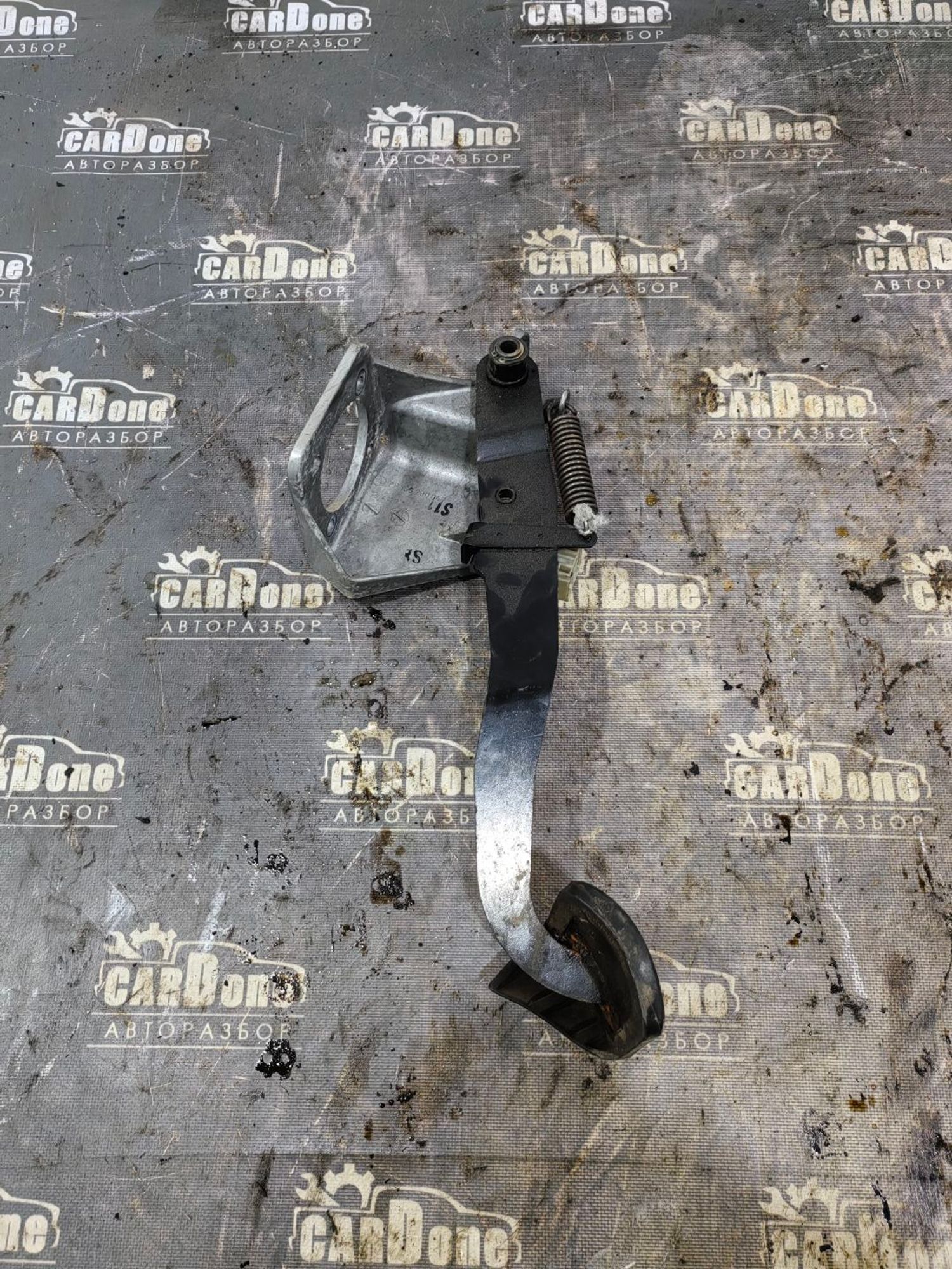 https://gcs.partsauto.market/rn-stockpro.appspot.com/thmbs/userImages/52bdfa25553bb456af71d3d2901b142b/part/4014625e-51b8-4451-9a3b-d3ab5625b568_1746281975416.jpg
