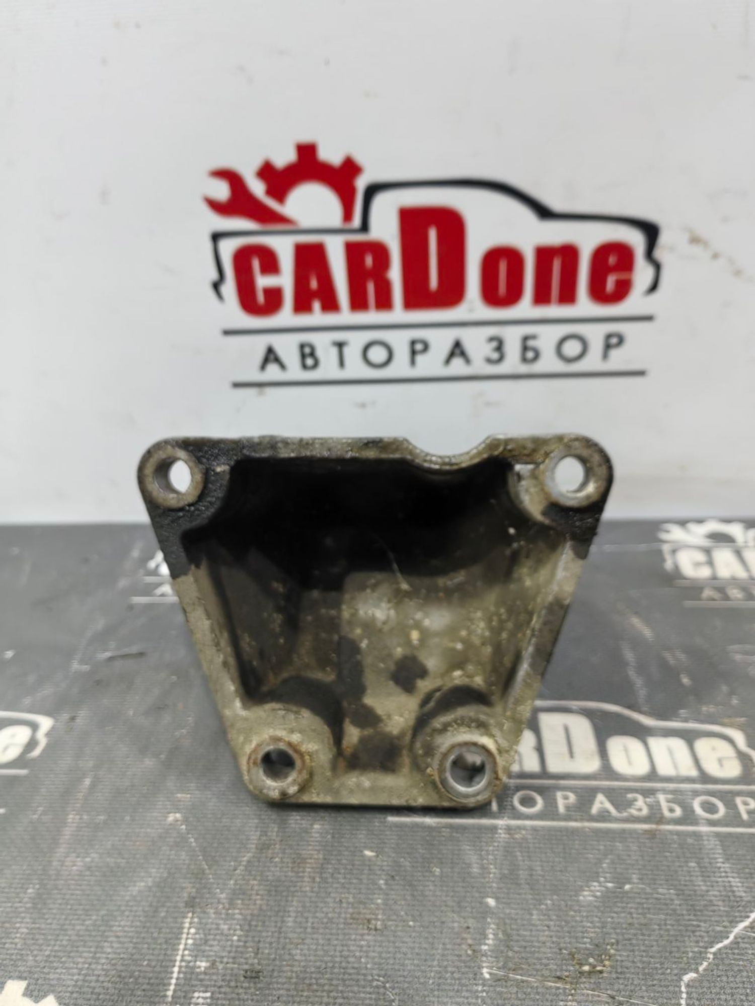 https://gcs.partsauto.market/rn-stockpro.appspot.com/thmbs/userImages/52bdfa25553bb456af71d3d2901b142b/part/71057b64-d02c-463d-b39c-82360e17663e_1739112201893.jpg