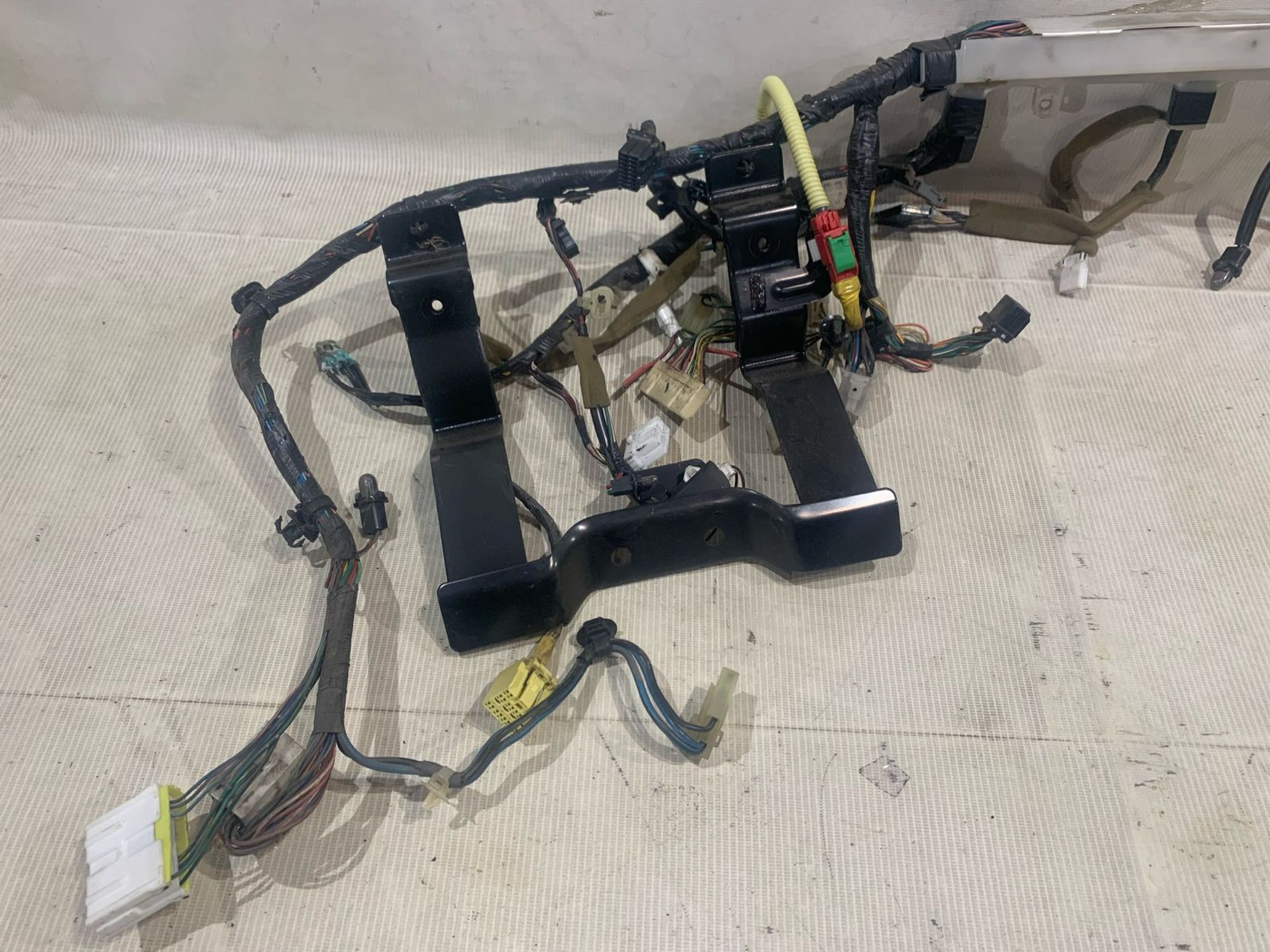 https://gcs.partsauto.market/rn-stockpro.appspot.com/thmbs/userImages/5bd9f82b295ca622c9b7c916cd62060a/part/1a7f6fd5-4150-4c79-9670-905ab59fd6ab_1742812480785.jpg