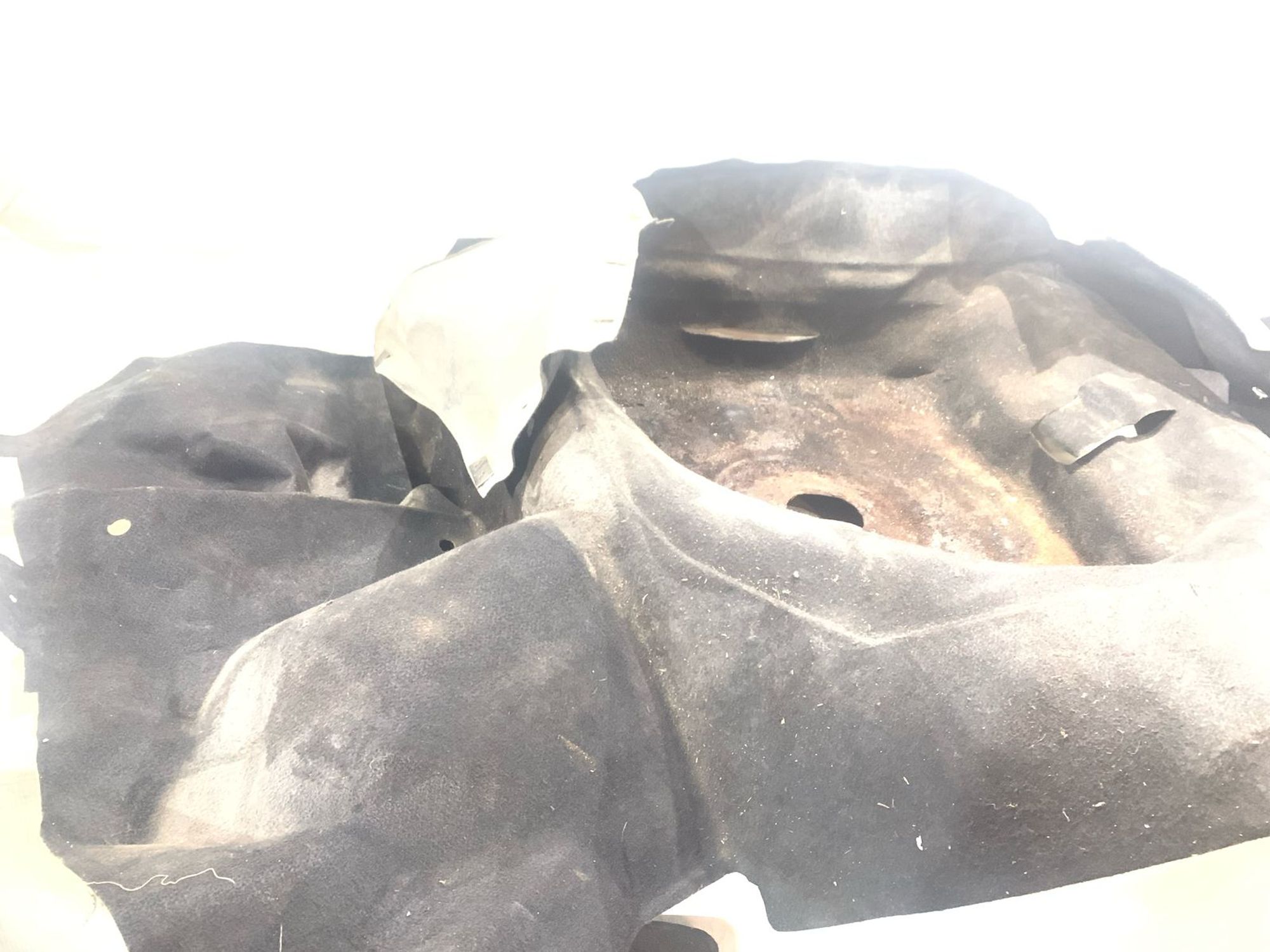 https://gcs.partsauto.market/rn-stockpro.appspot.com/thmbs/userImages/5bd9f82b295ca622c9b7c916cd62060a/part/49554e10-be09-44af-b7ca-a7c385d3a418_1741766870575.jpg