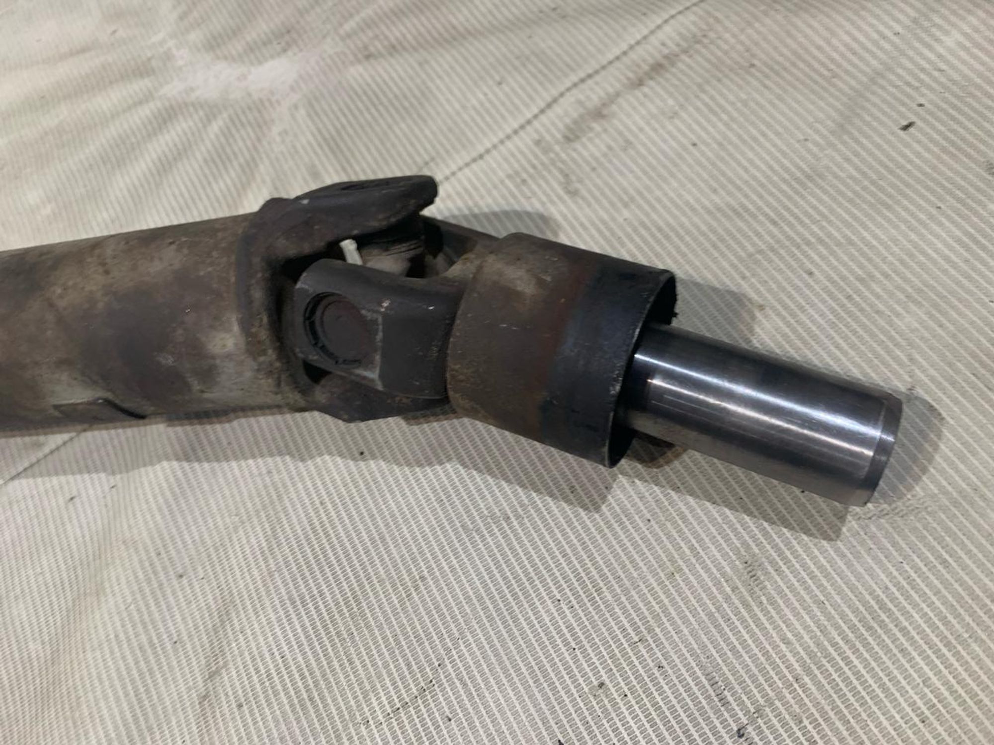 https://gcs.partsauto.market/rn-stockpro.appspot.com/thmbs/userImages/5bd9f82b295ca622c9b7c916cd62060a/part/6de74e40-9cd7-45a3-b076-7ff3d8f8af4c_1743003086406.jpg