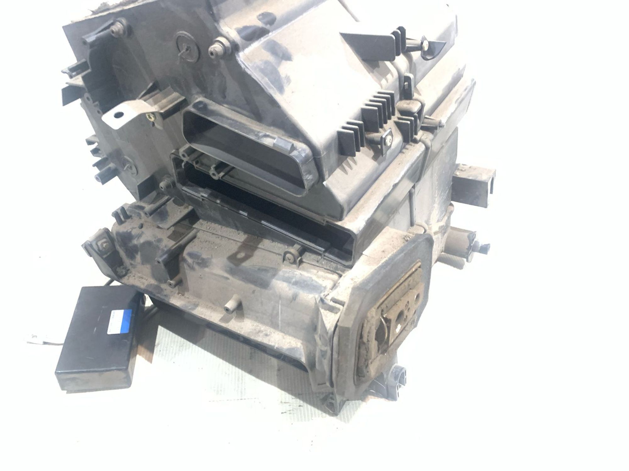 https://gcs.partsauto.market/rn-stockpro.appspot.com/thmbs/userImages/5bd9f82b295ca622c9b7c916cd62060a/part/87d667a3-9a41-4762-8b59-62a6e4607b2c_1742831336373.jpg