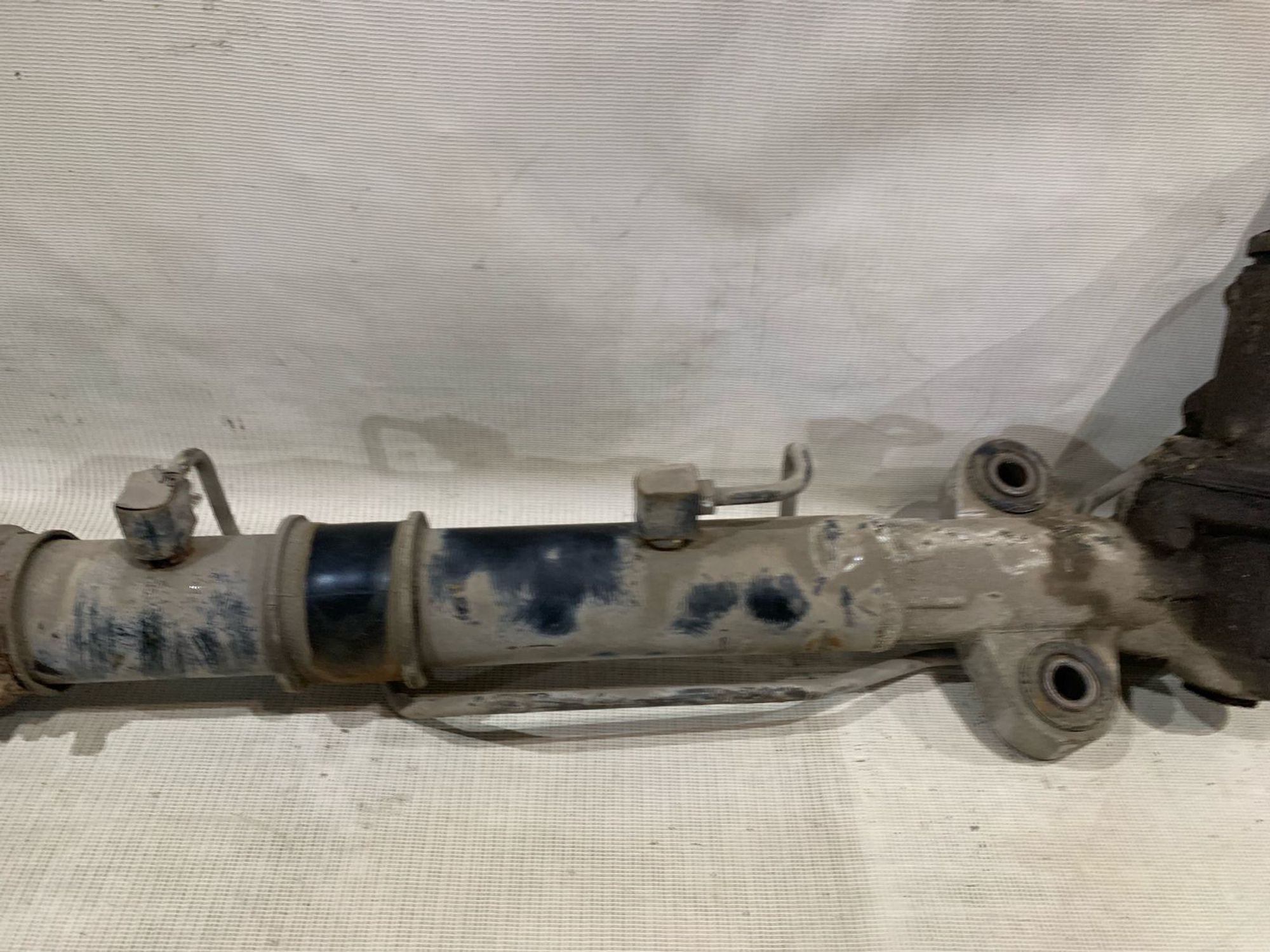 https://gcs.partsauto.market/rn-stockpro.appspot.com/thmbs/userImages/5bd9f82b295ca622c9b7c916cd62060a/part/91b93e9a-baf7-4f8a-9327-4d5c3399dba4_1741947605710.jpg