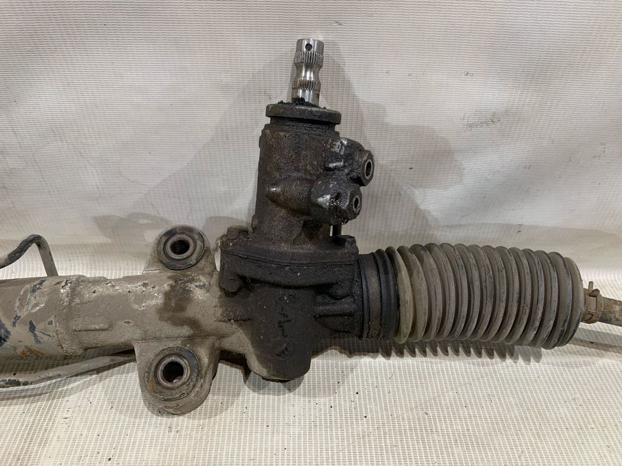 https://gcs.partsauto.market/rn-stockpro.appspot.com/thmbs/userImages/5bd9f82b295ca622c9b7c916cd62060a/part/9caf6688-d2a3-40be-9da6-c83869109281_1741947608844.jpg