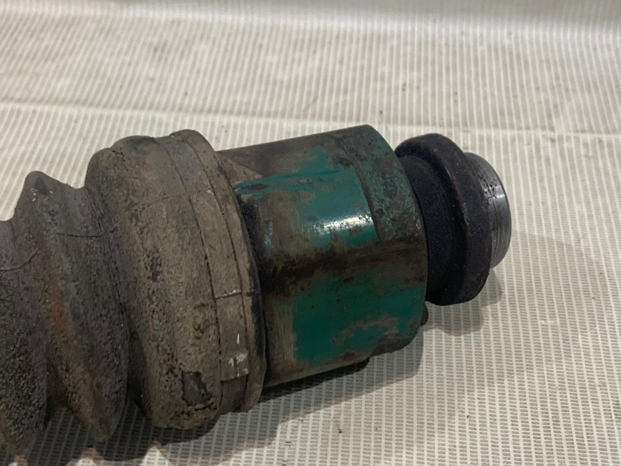 https://gcs.partsauto.market/rn-stockpro.appspot.com/thmbs/userImages/5bd9f82b295ca622c9b7c916cd62060a/part/a8a0604a-0003-486a-8aac-4b10ecc73f6f_1738674269555.jpg