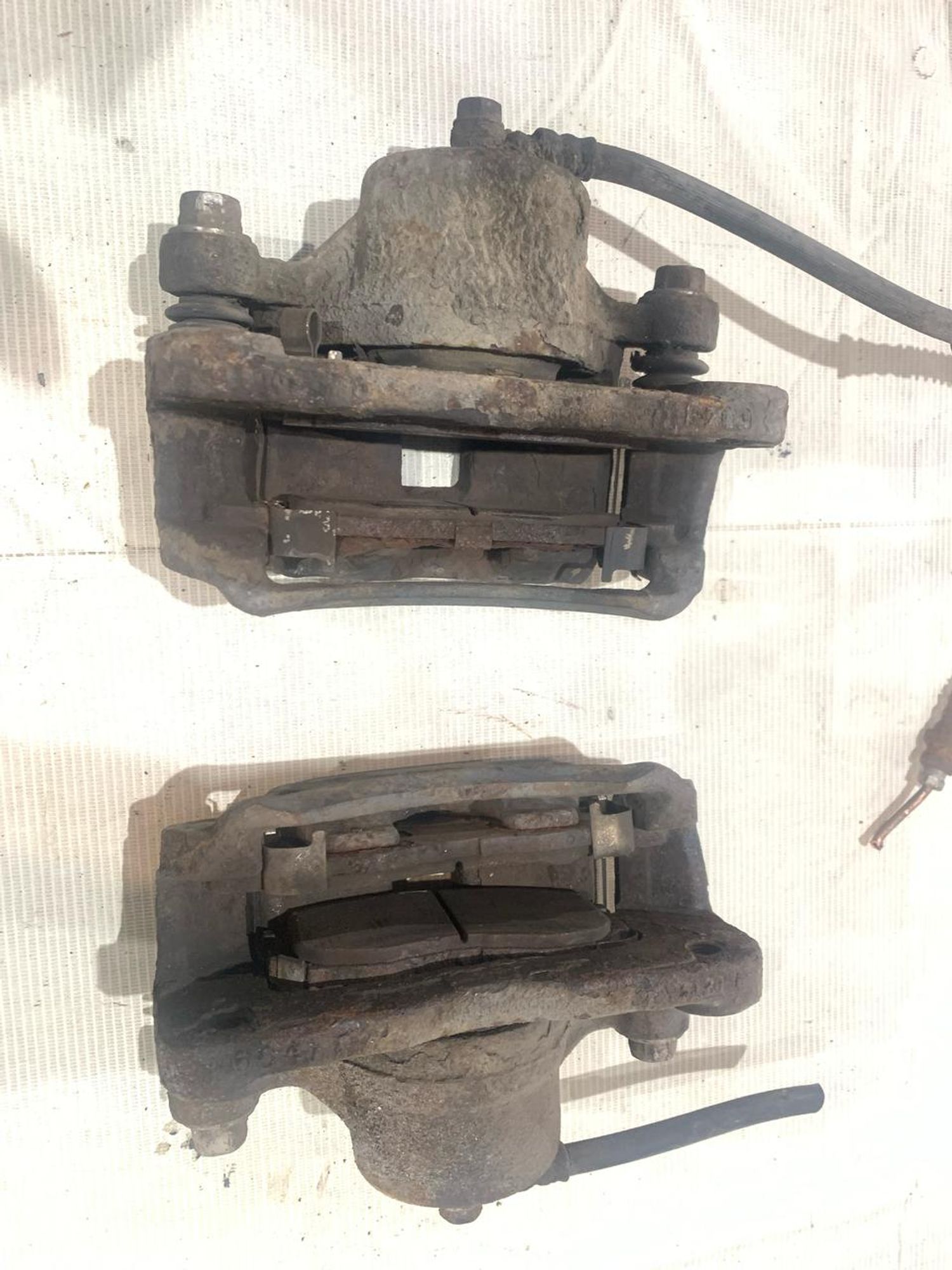 https://gcs.partsauto.market/rn-stockpro.appspot.com/thmbs/userImages/5bd9f82b295ca622c9b7c916cd62060a/part/b332f771-93b3-4102-afda-2f6737d38236_1742826205350.jpg