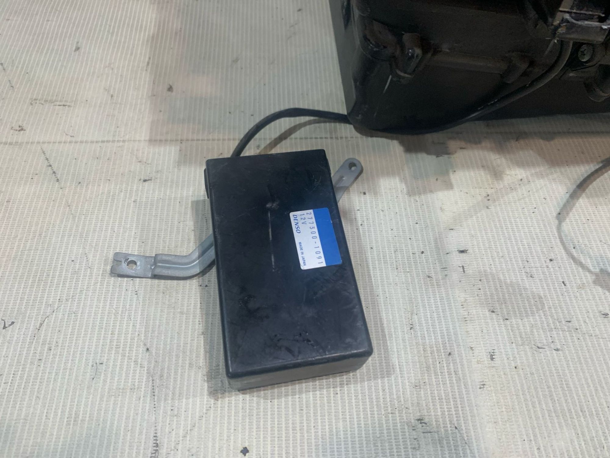 https://gcs.partsauto.market/rn-stockpro.appspot.com/thmbs/userImages/5bd9f82b295ca622c9b7c916cd62060a/part/b66d25c9-9fc1-49b0-8d68-49ec5125a170_1742831337646.jpg